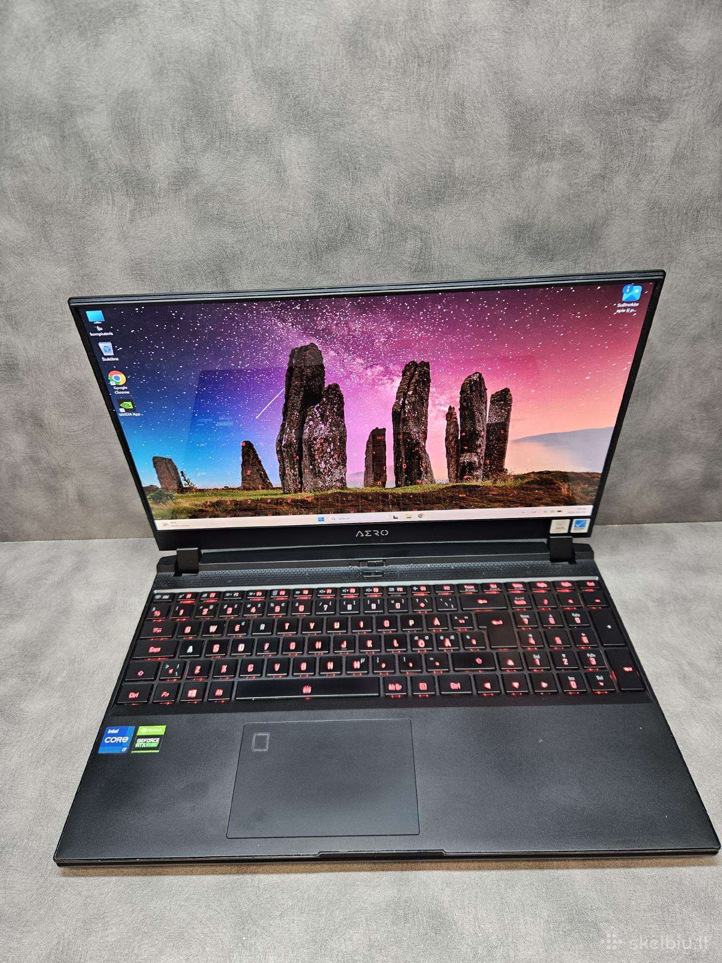 Gigabyte/15.6"4k Oled/i7-11800h/32r/512ssd/rtx3070