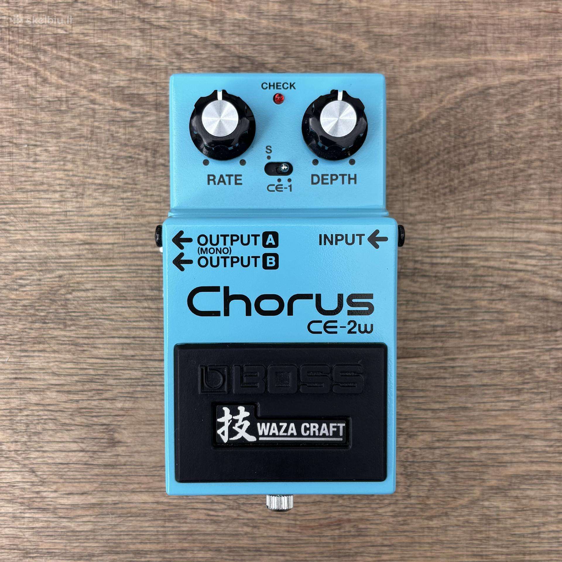 Boss Waza Craft Chorus CE-2w pedalas el. gitarai