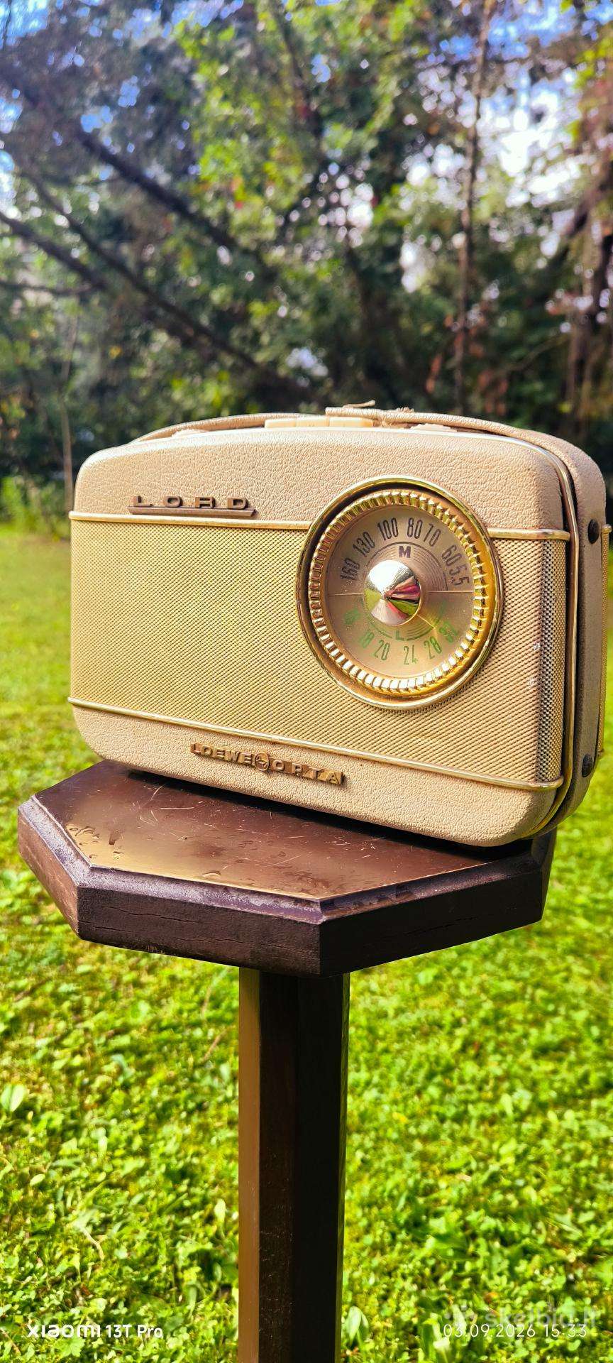 Vintage radioimtuvas Loewe