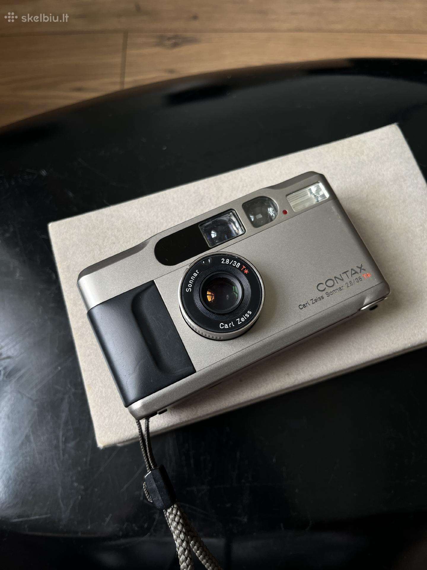 Contax T2