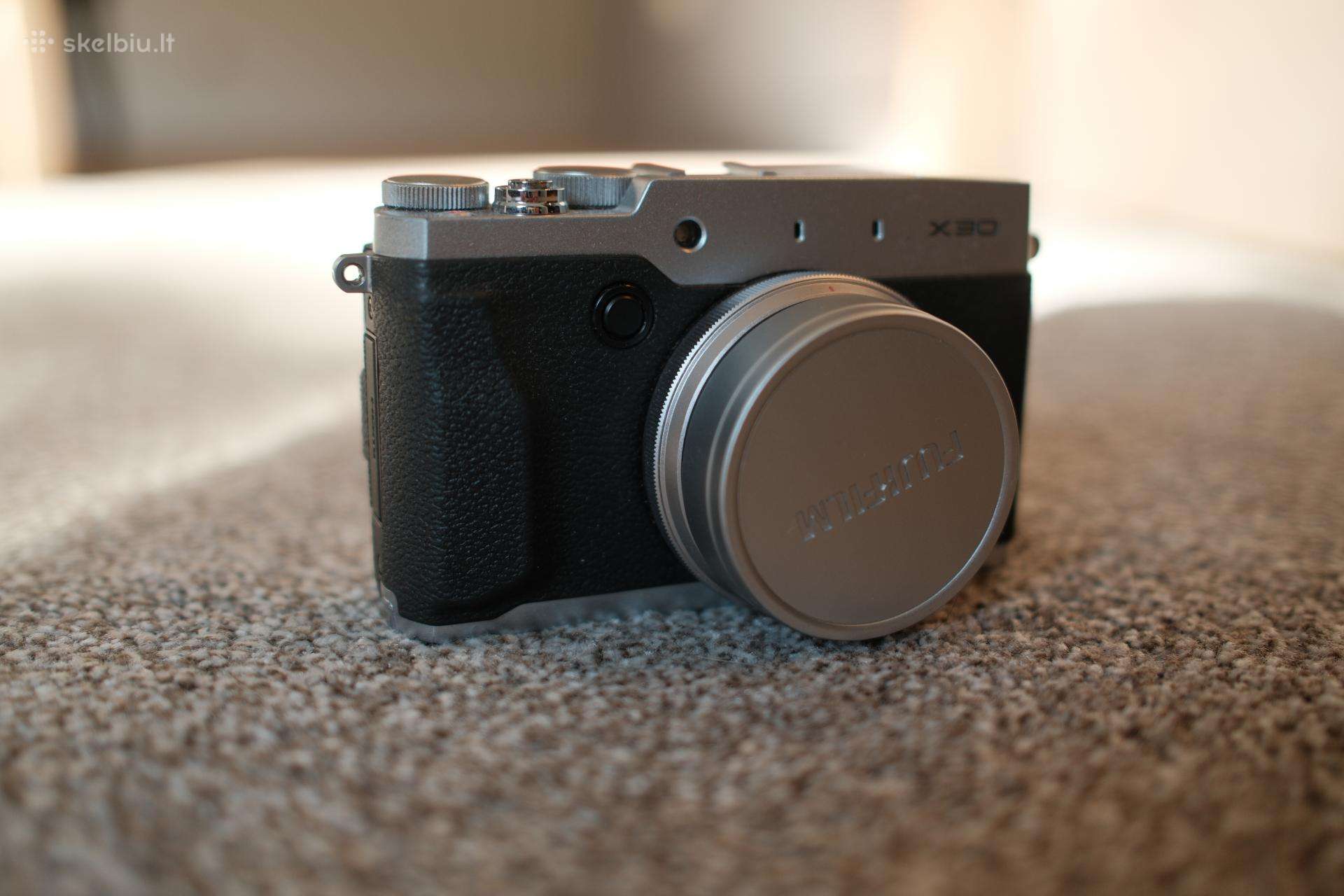 Fujifilm x30 fotoaparatas