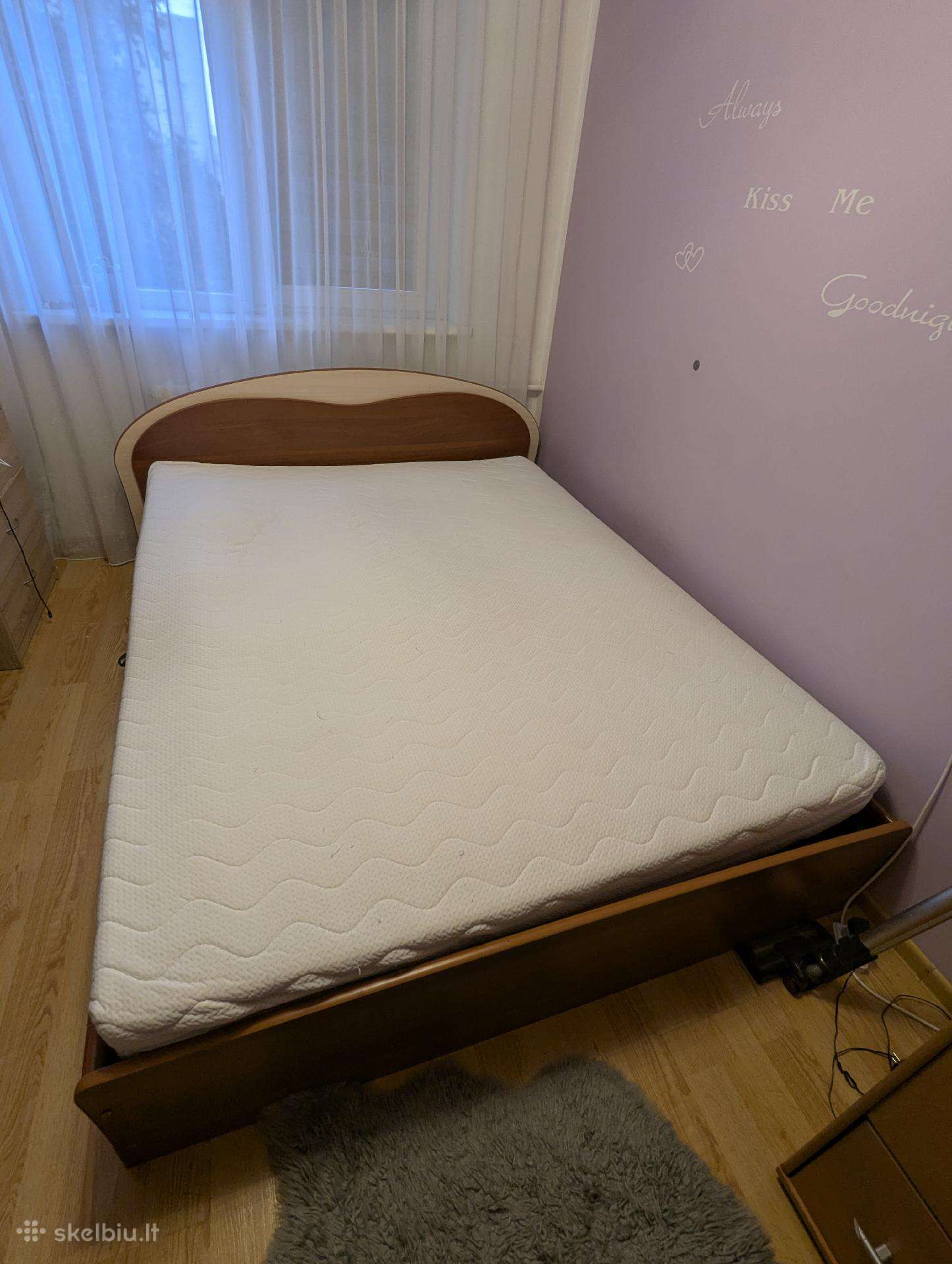 Lova 200x160