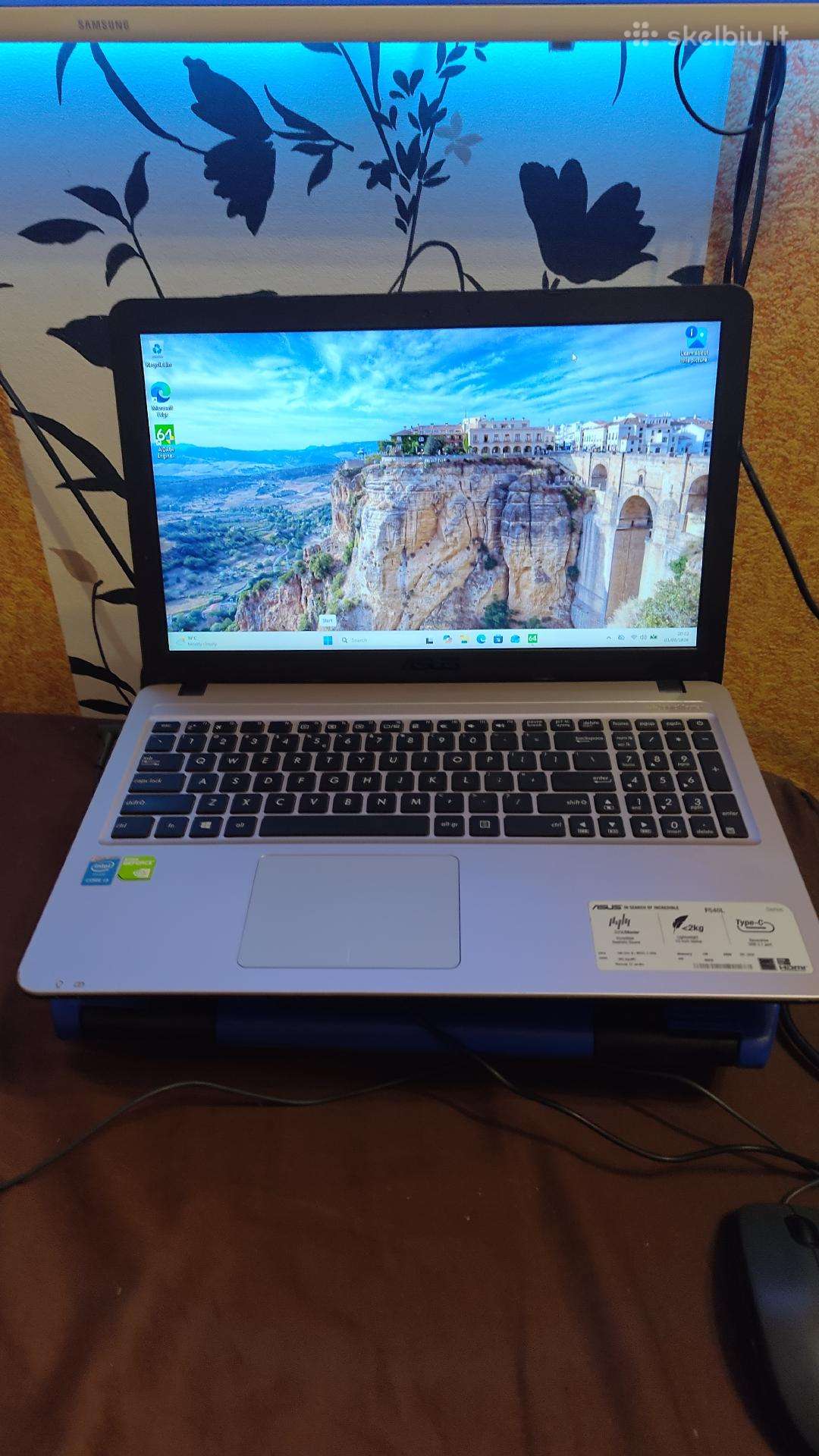 Asus F540l,15.6"HD