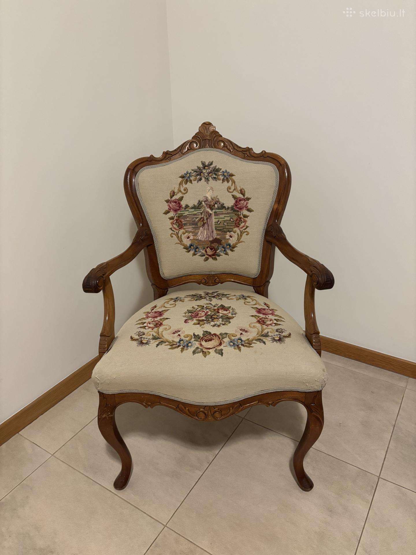 Prancūziško rokoko / Louis XV stiliaus kėdė