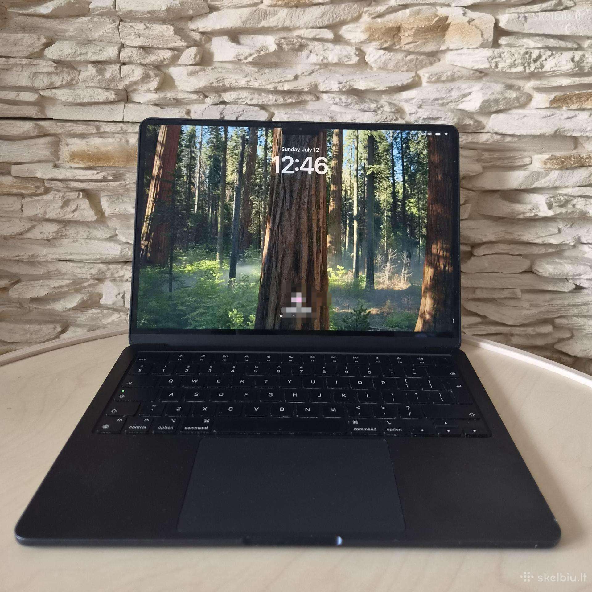MacBook Air M2