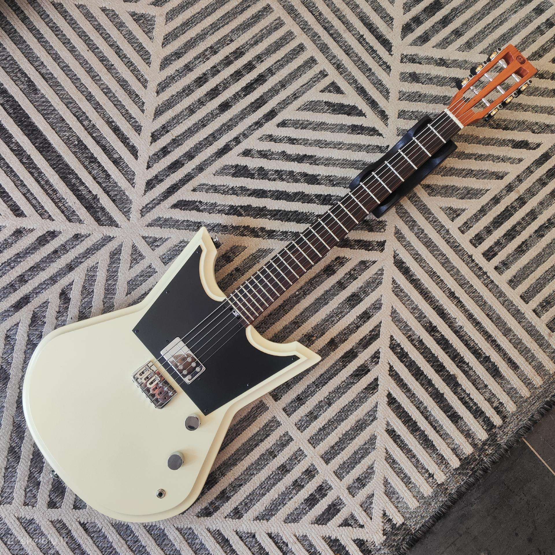 Kodex Audio Independent Line elektrine gitara