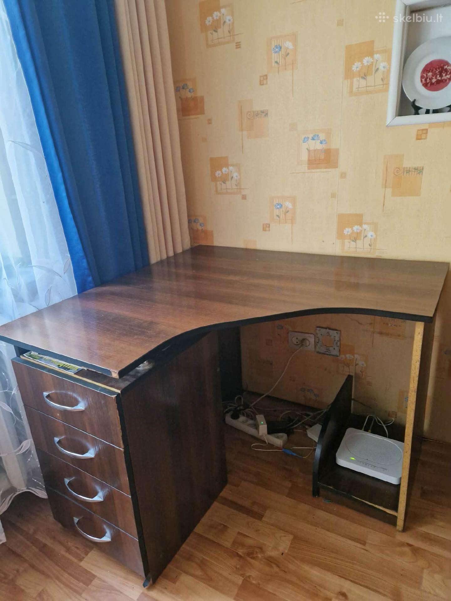 Rašomasis stalas