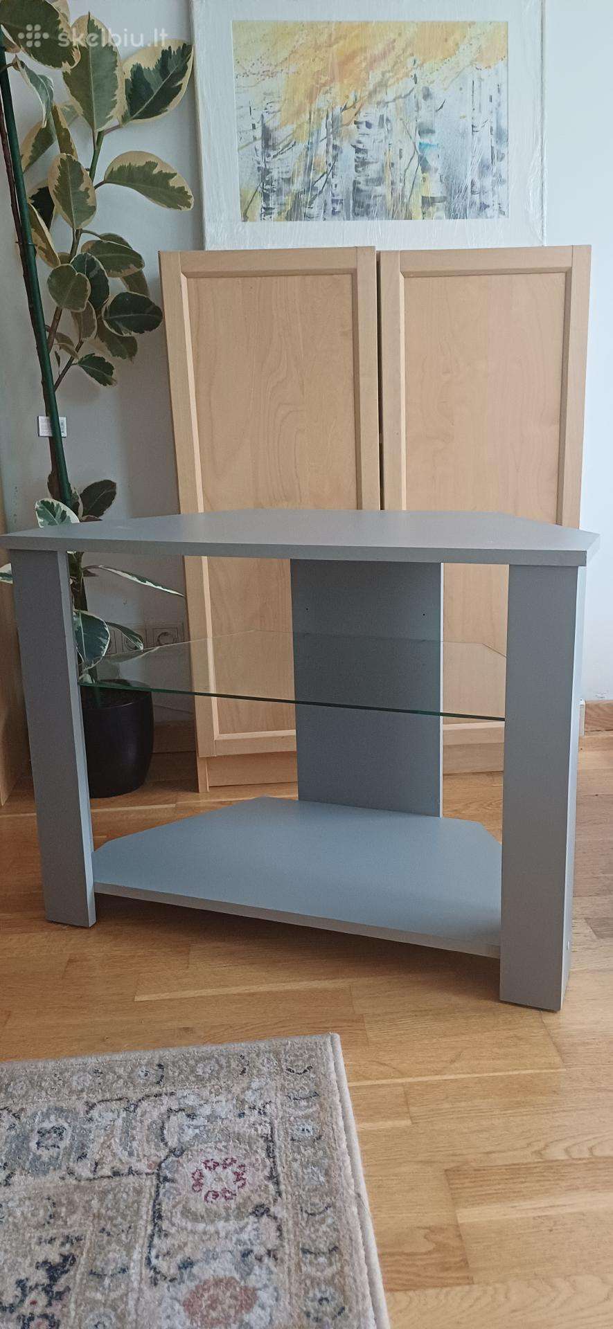 TV staliukas