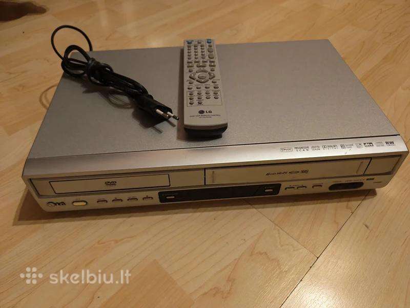 LG Dvd Divx ir Vhs Grotuvas su defektu