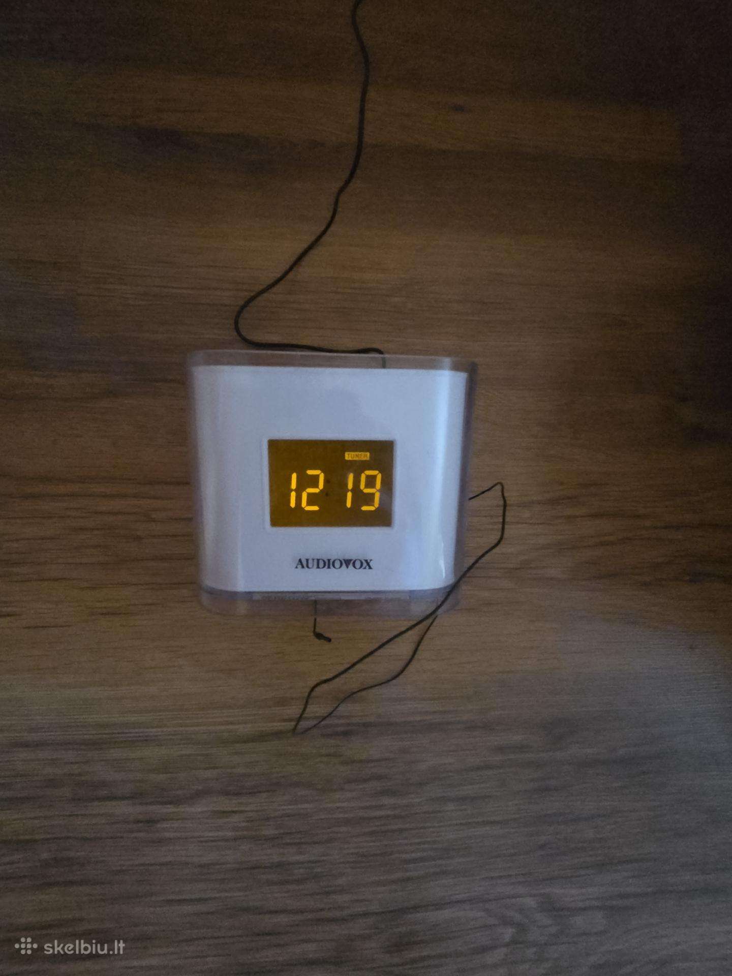 Audiovox Cr8030es radijo žadintuvas