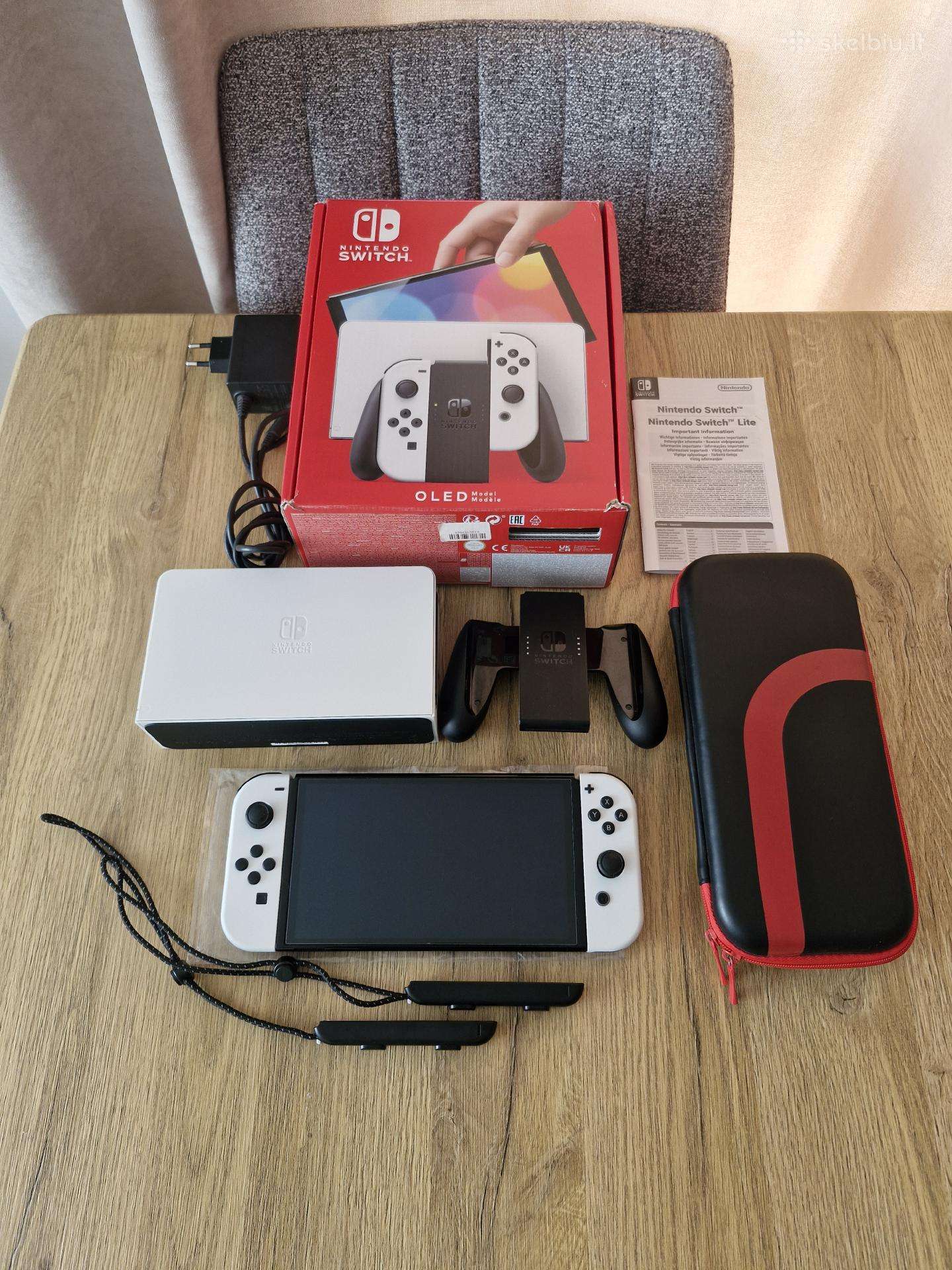 Nintendo Oled balta versija