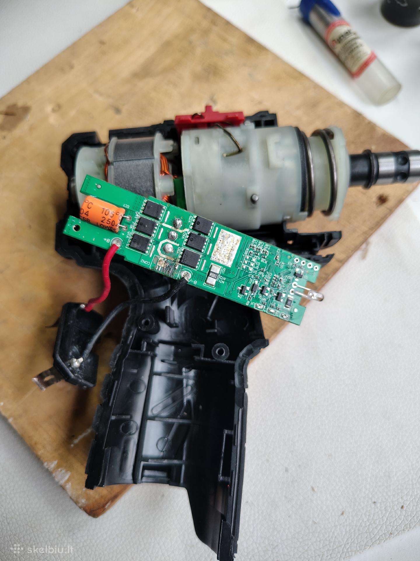 Perku Parkside 12v suktuko plokste