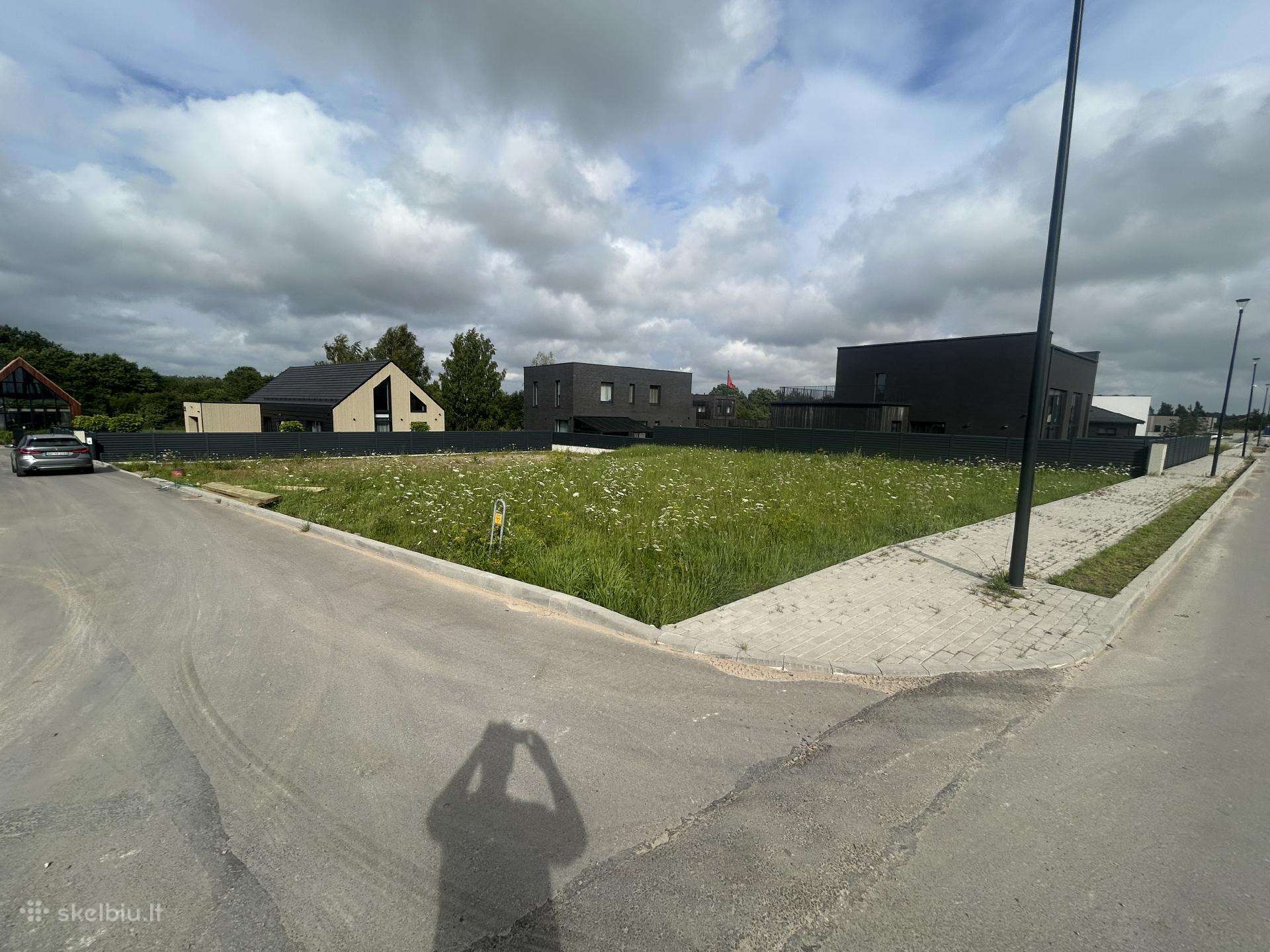 Sklypas Moderniam namui Vakarų žemė Tauralaukis