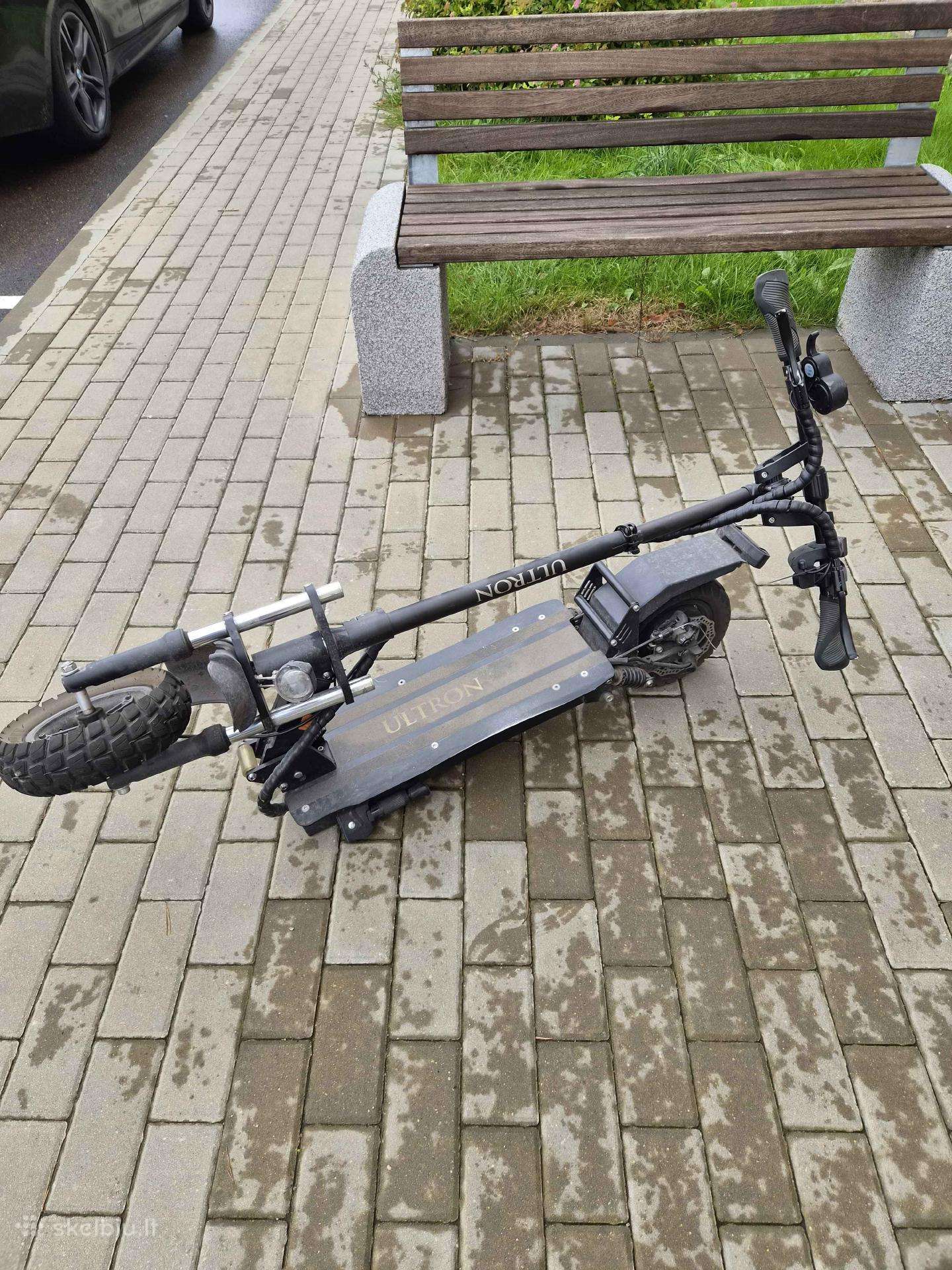 Elektrinis paspirtukas Ultron T103 v2