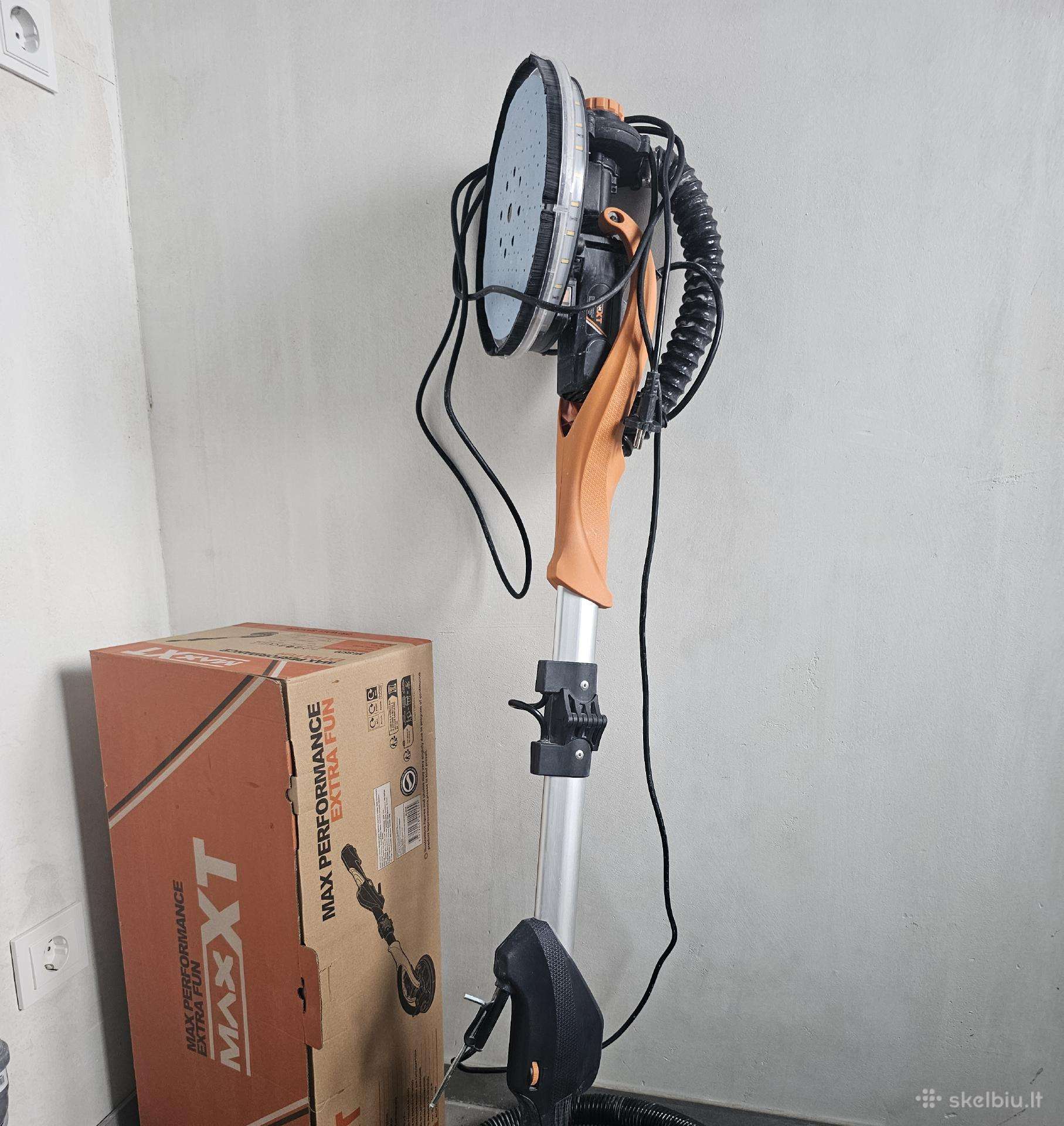 Glaisto šlifuoklis su LED pašvietimu