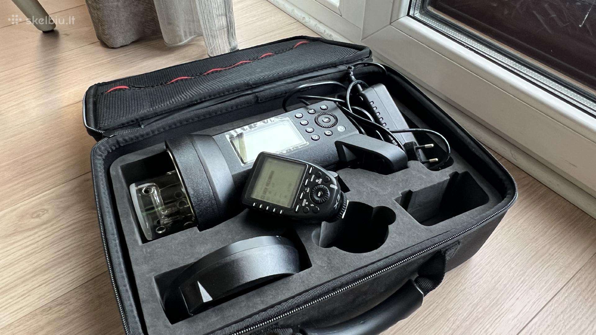 Godox ad400
