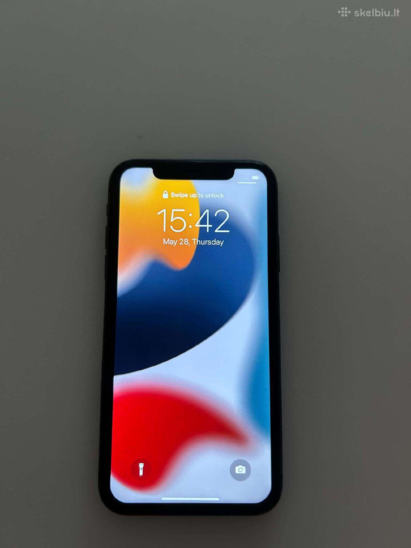 iPhone 11