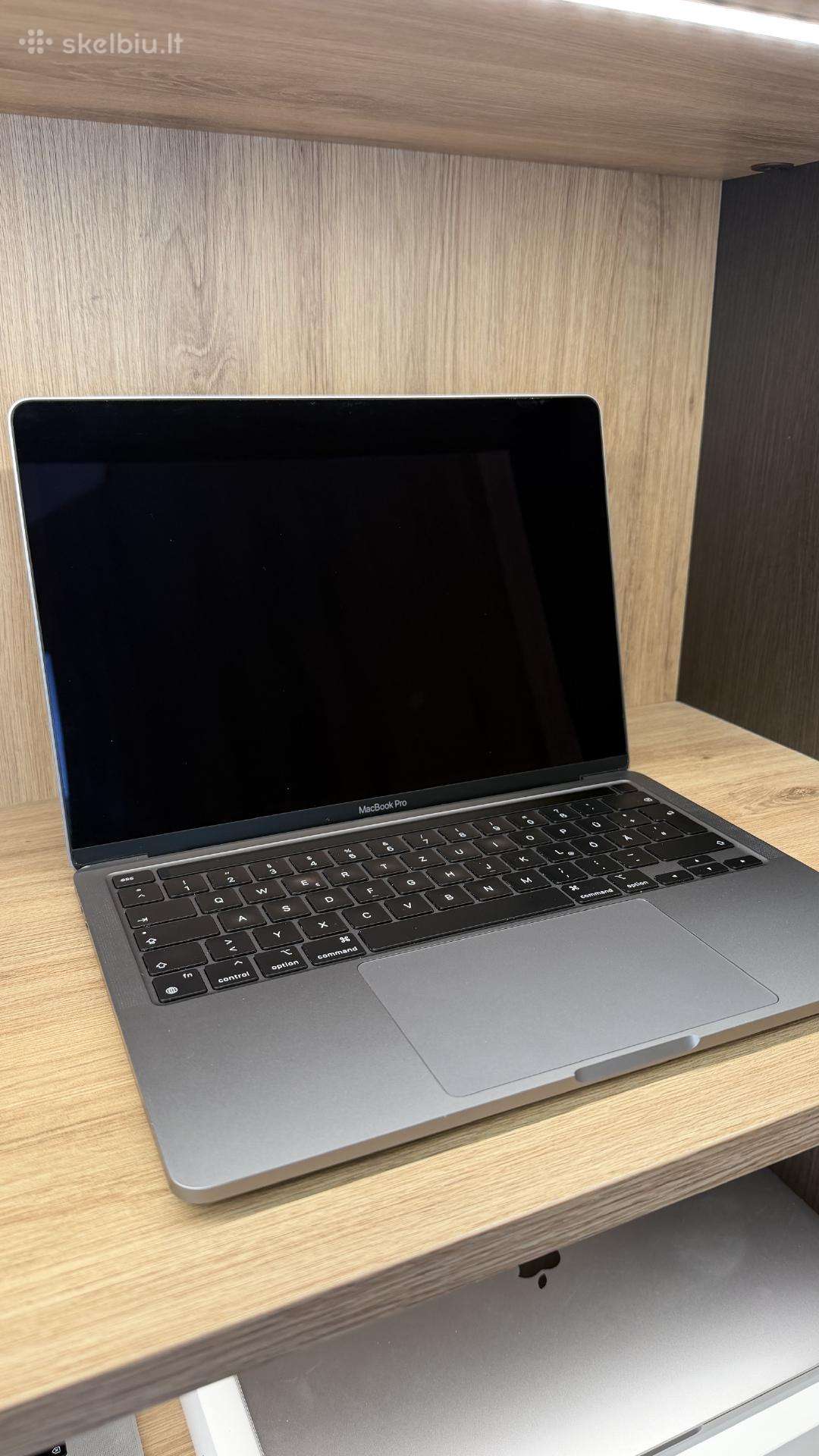 Apple MacBook Pro 13" 2022, M2