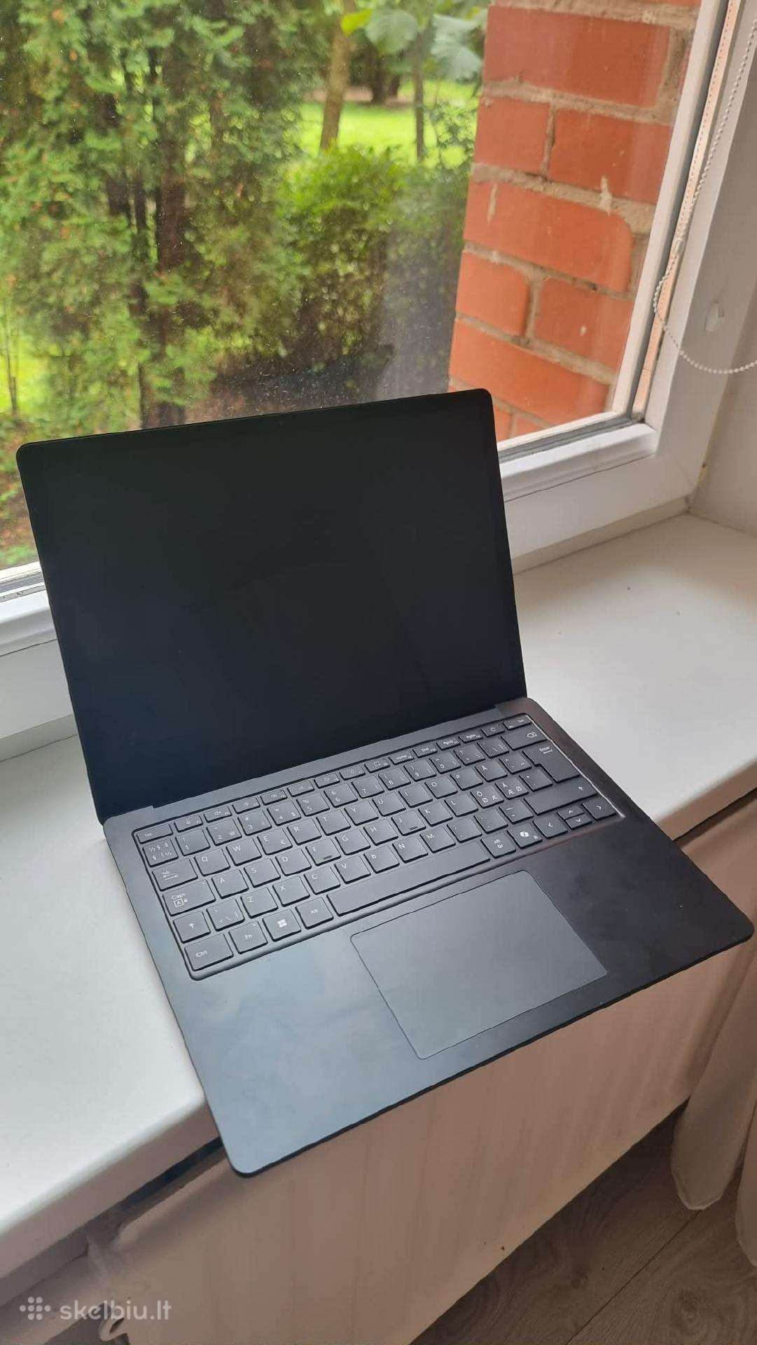 Microsoft Surface Laptop 6 13.5