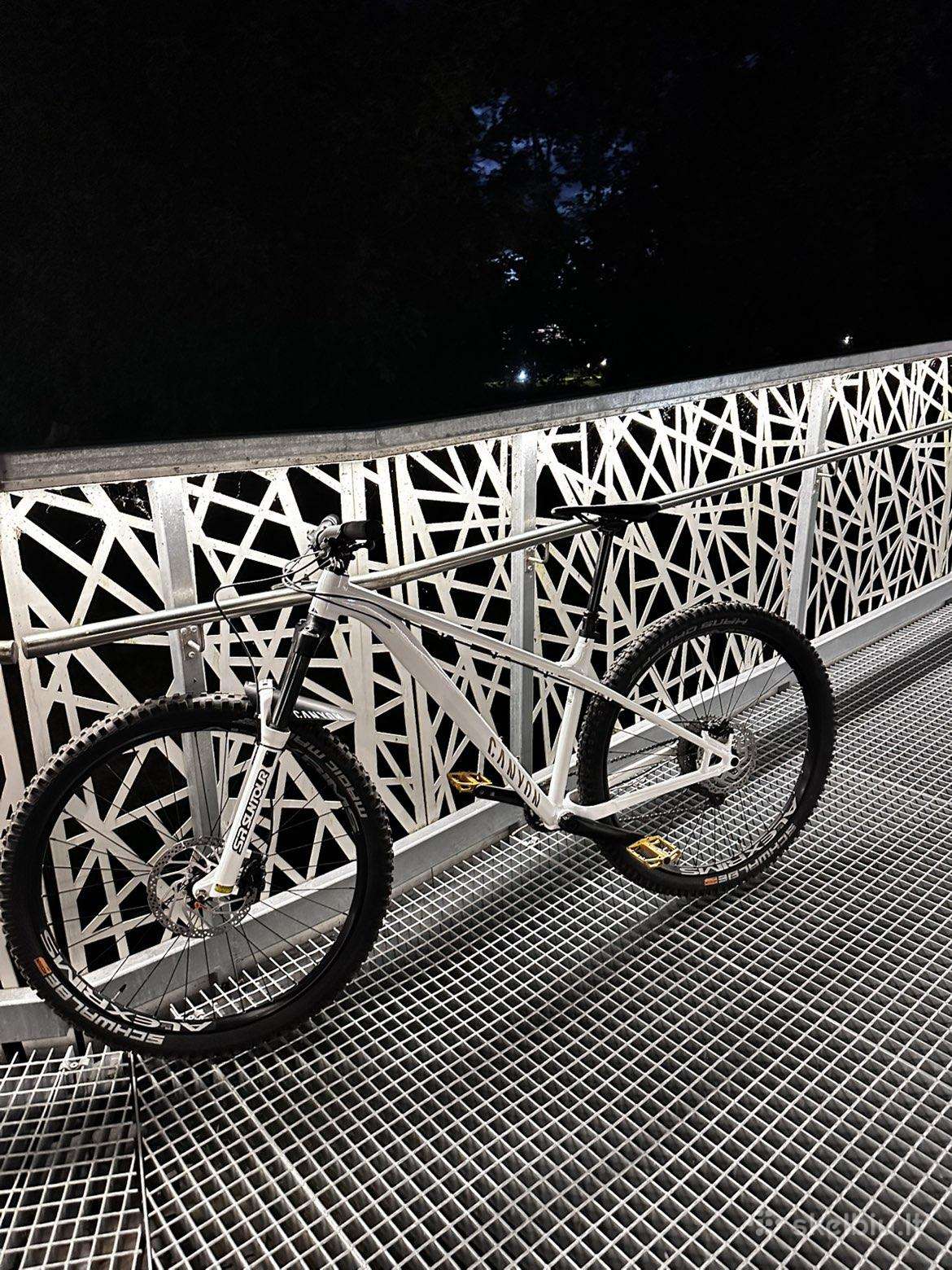 Canyon stoic 3