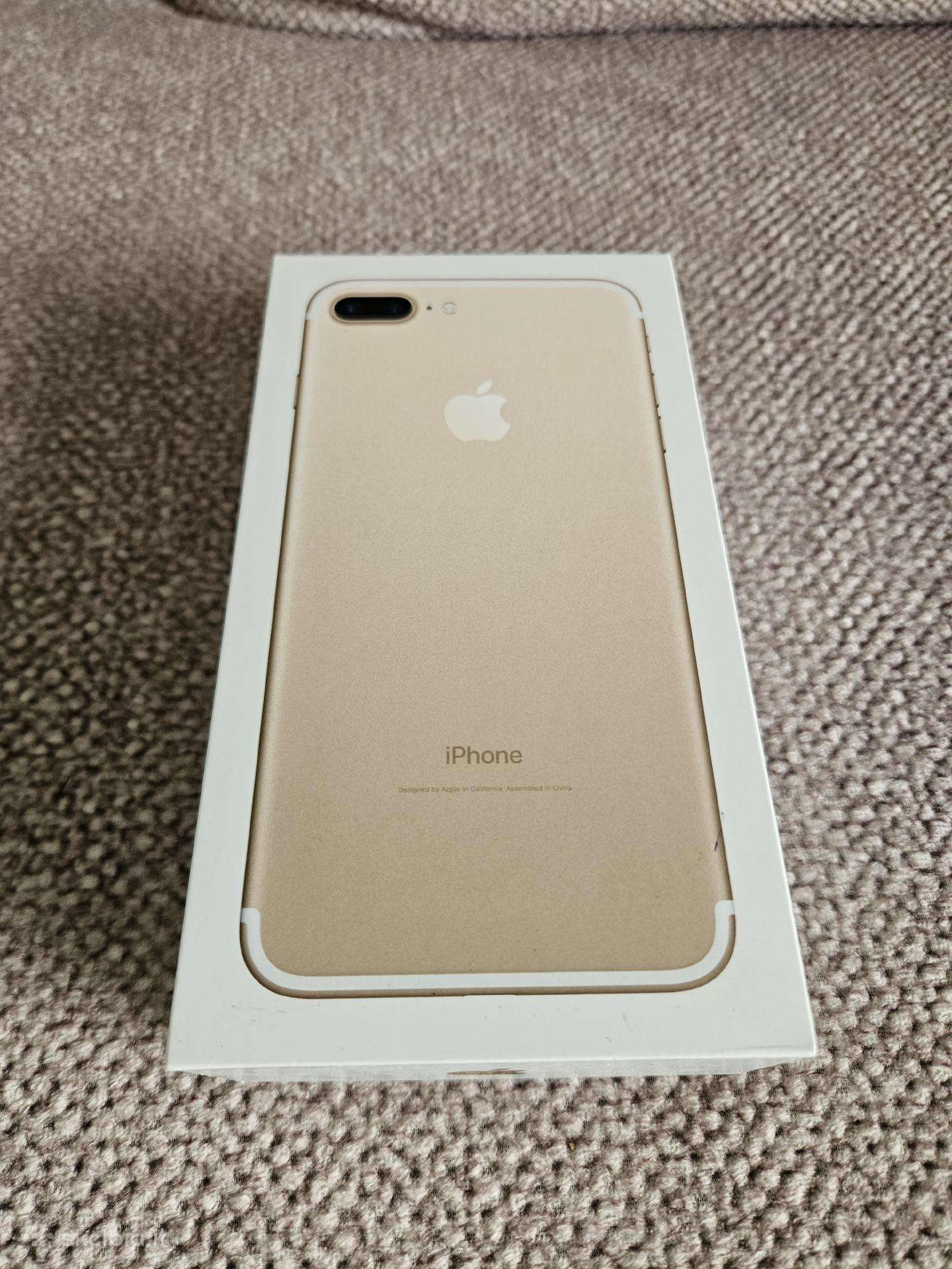 iPhone 7 plus Gold 32 GB