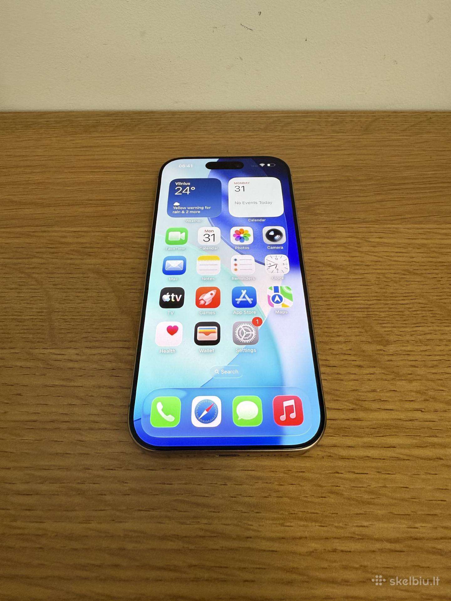 iPhone 16 Pro 256gb Gold