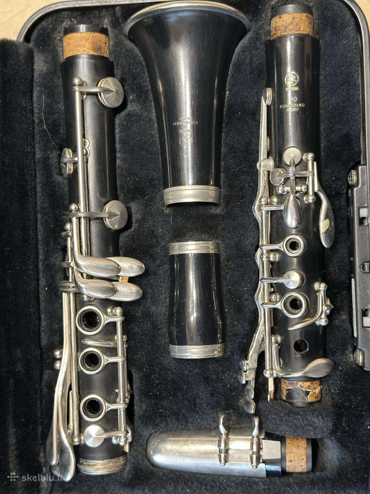 Parduodu mokyklinį / studentišką klarnetą Yamaha