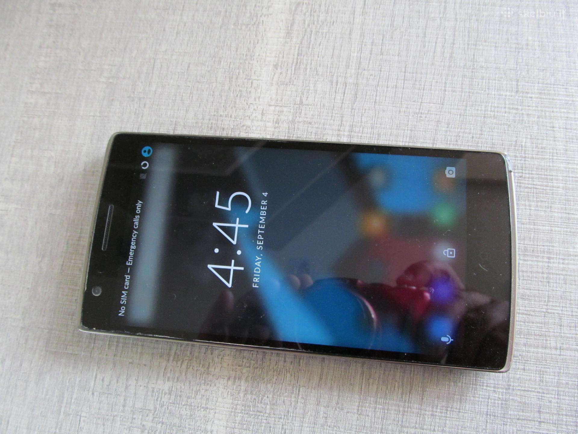 One plus telefonas