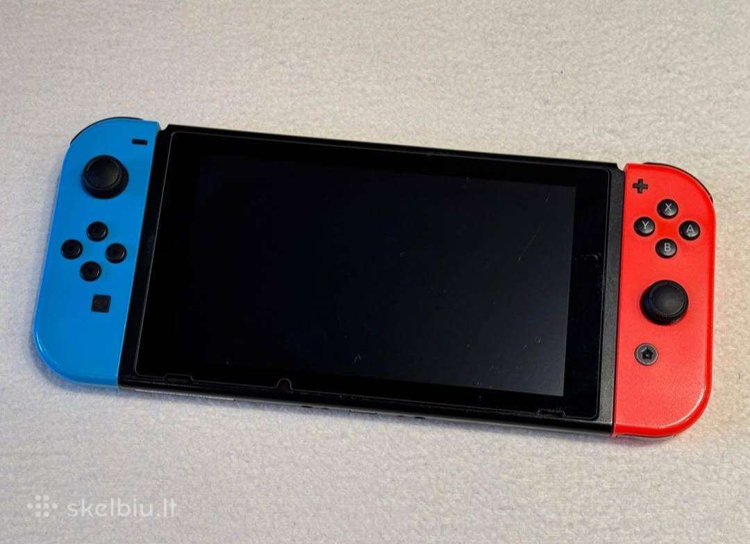 Nintendo Switch V2 Red & Blue 32gb