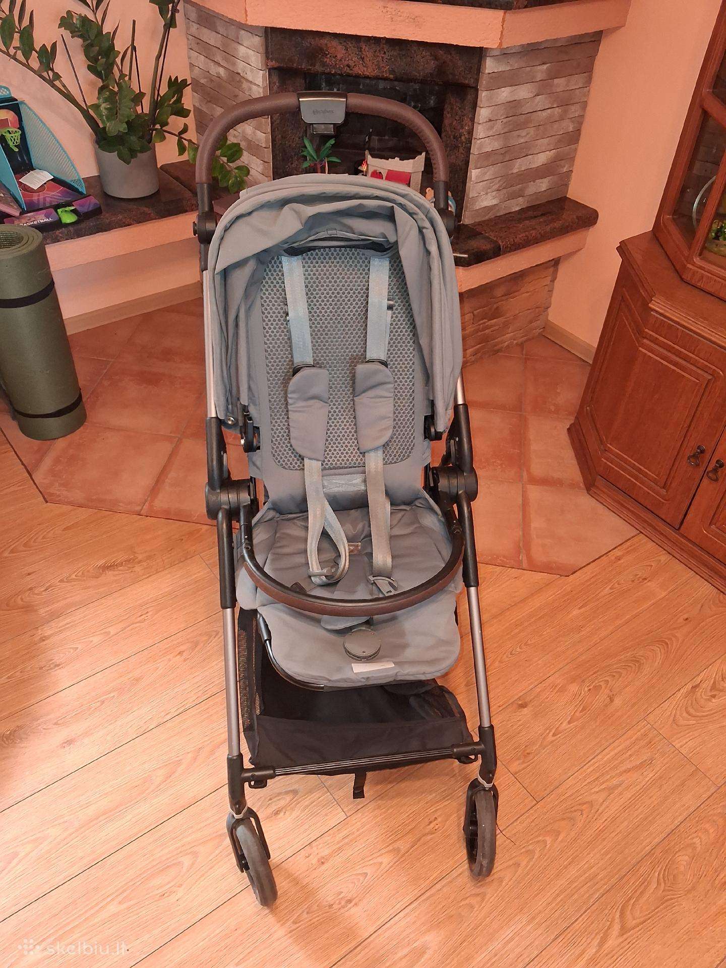 Parduodamas vaikiškas vežimėlis Cybex