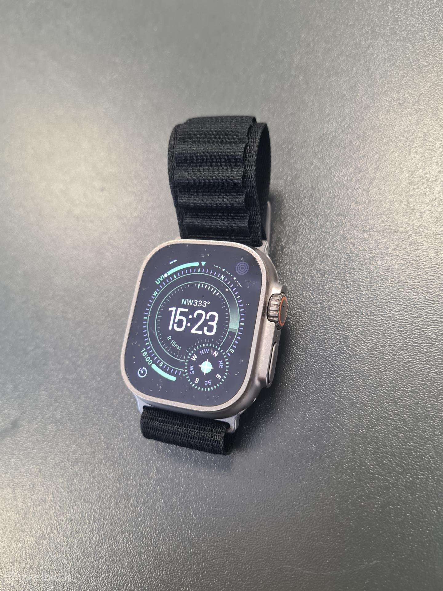 Apple watch ultra 94%