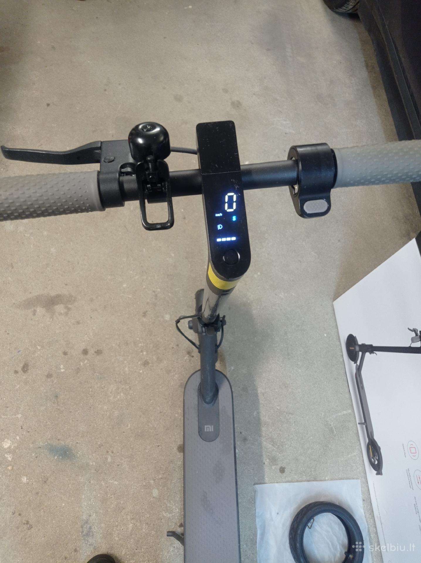 Parduodu elektrinį paspirtuką Mi scooter s1