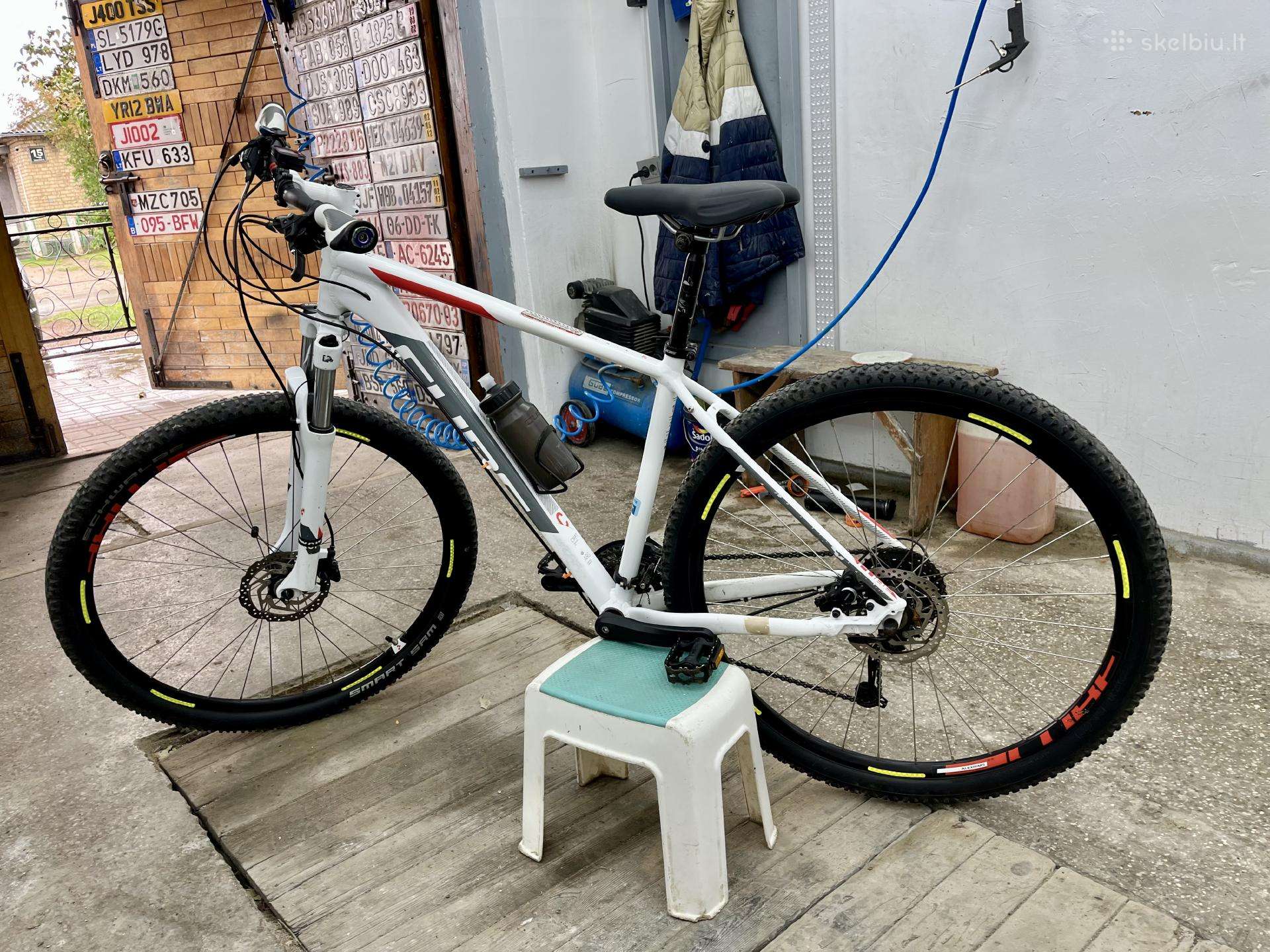Mountain bike Cube 29″