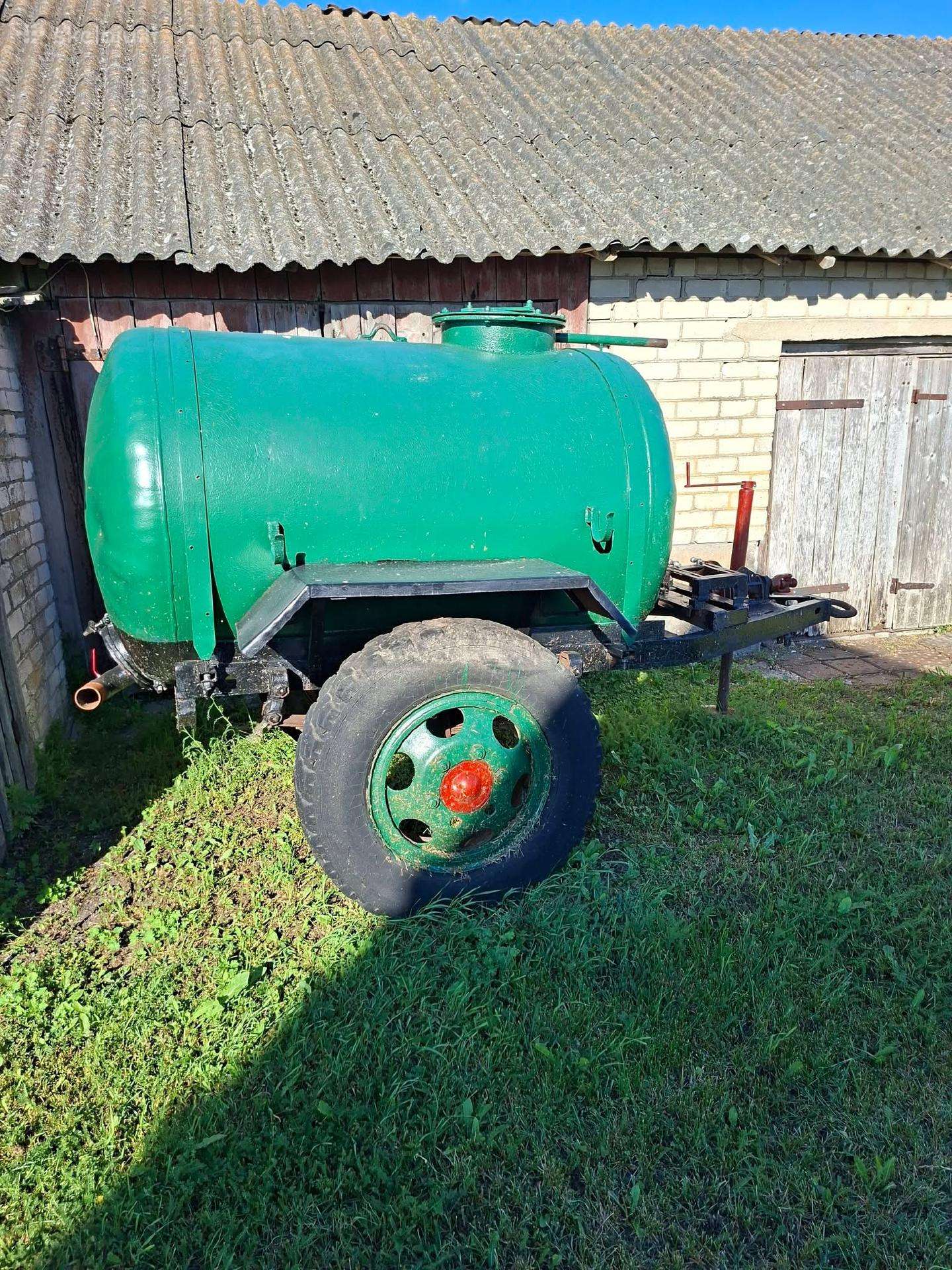 Vandens bačka (sisterna)