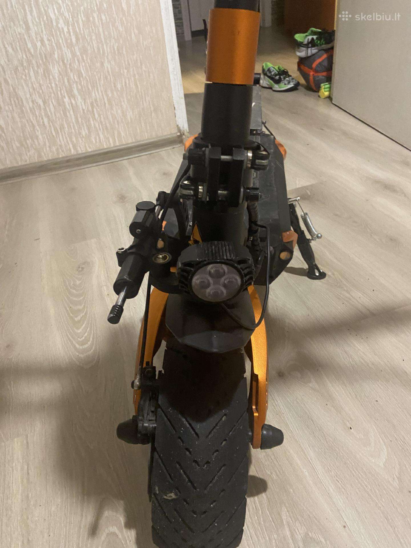 Electric scooter Beaster Scooter