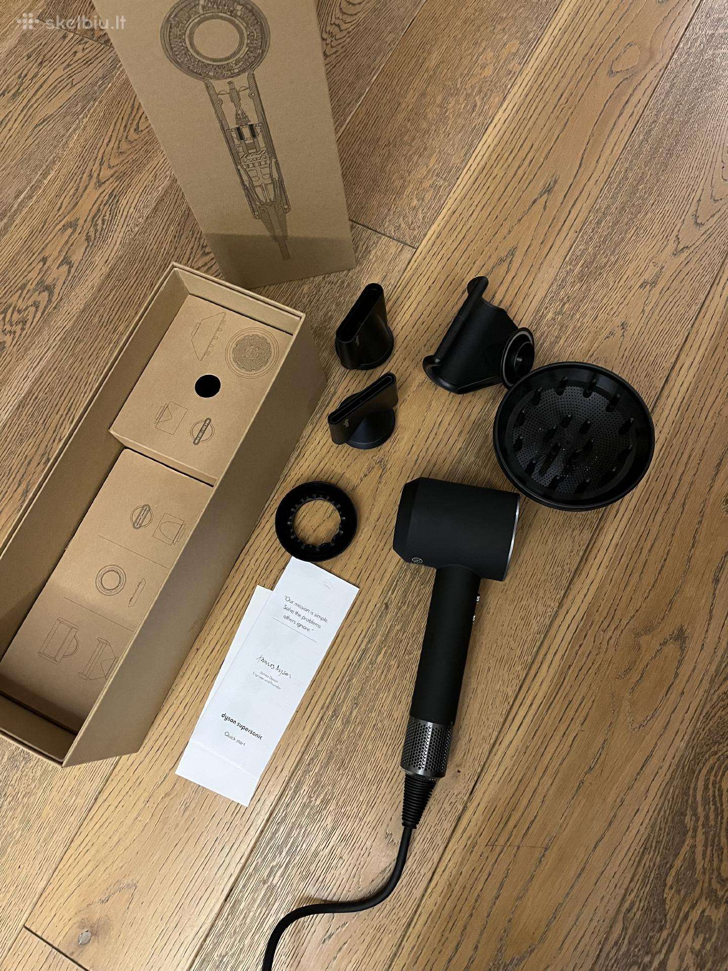Dyson Supersonic plaukų džiovintuvas – juodas