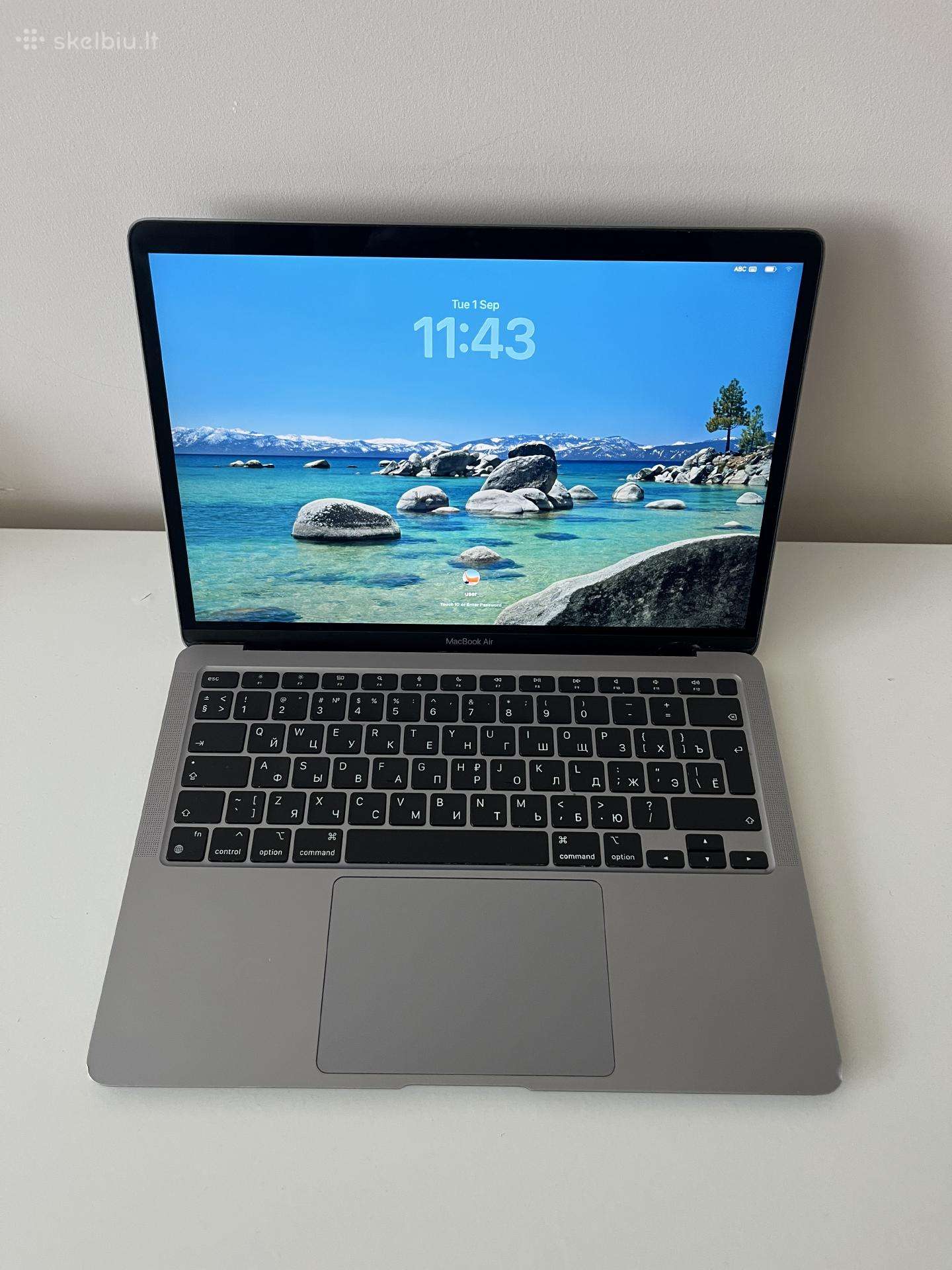 MacBook Air 2020 M1 16gb RAM 512gb SSD