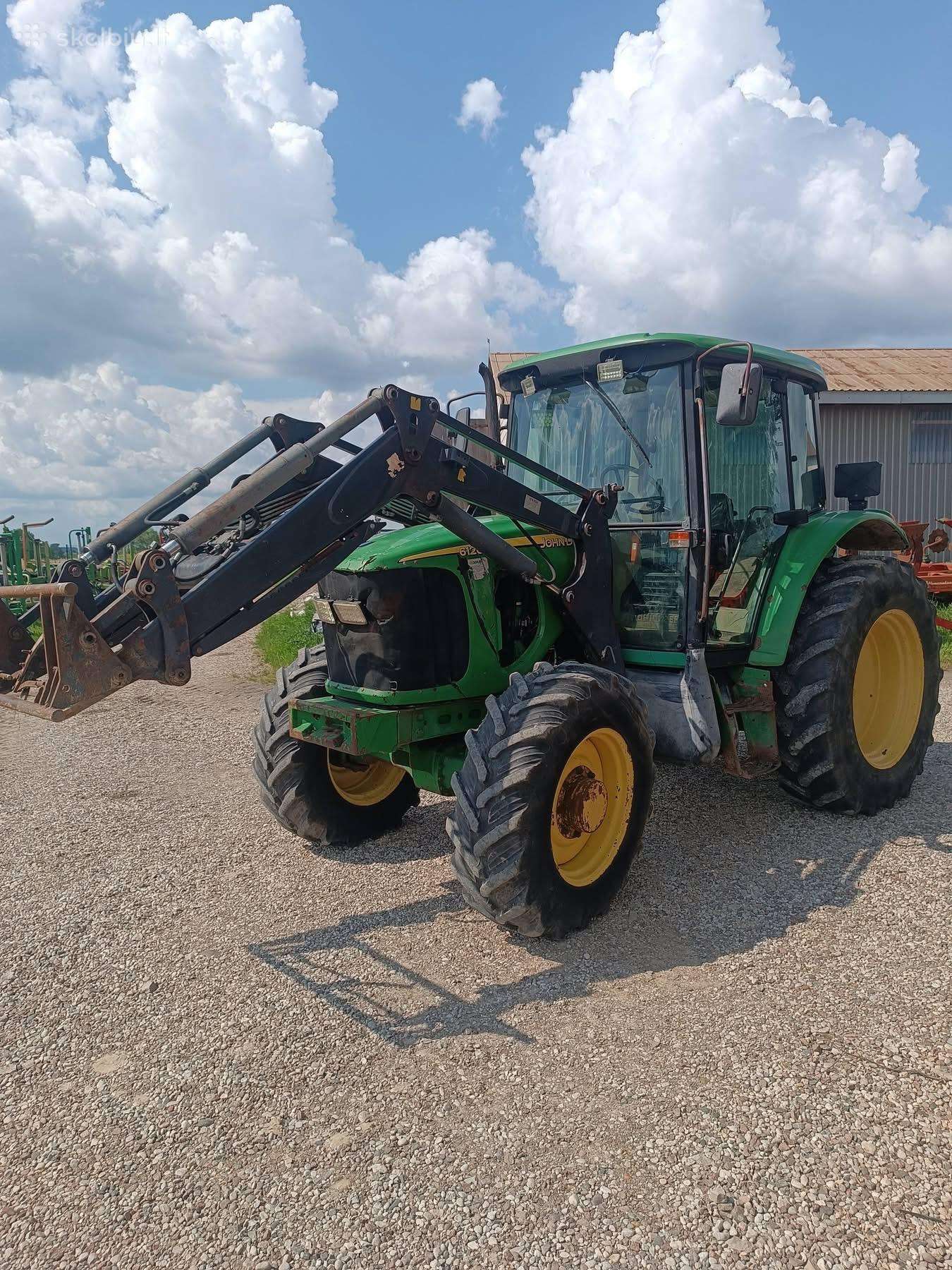 John Deere, tractors