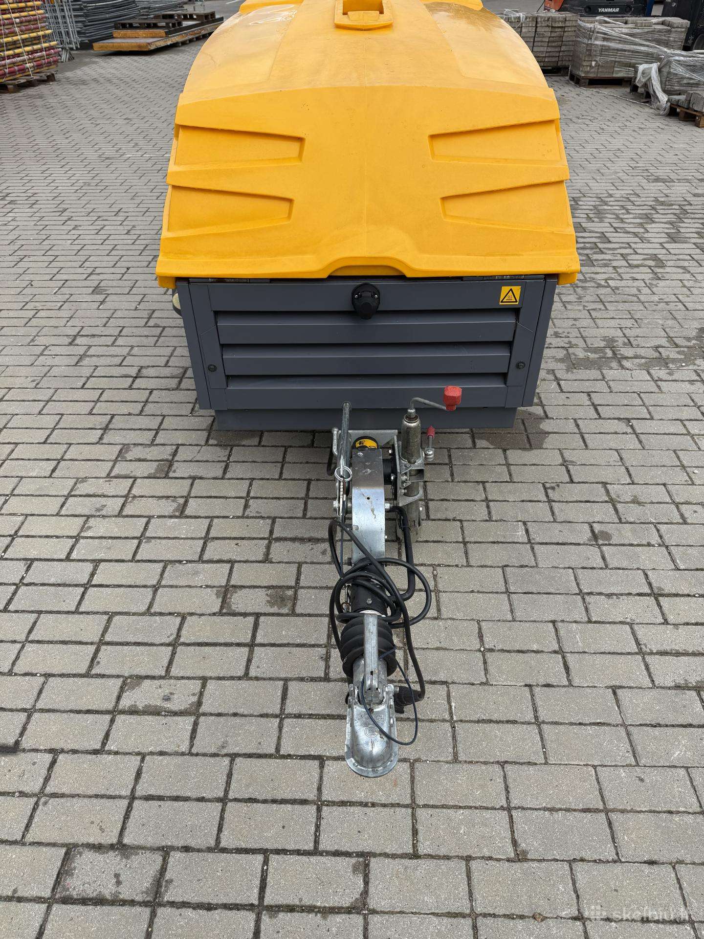 Atlas QAX20, electric generators