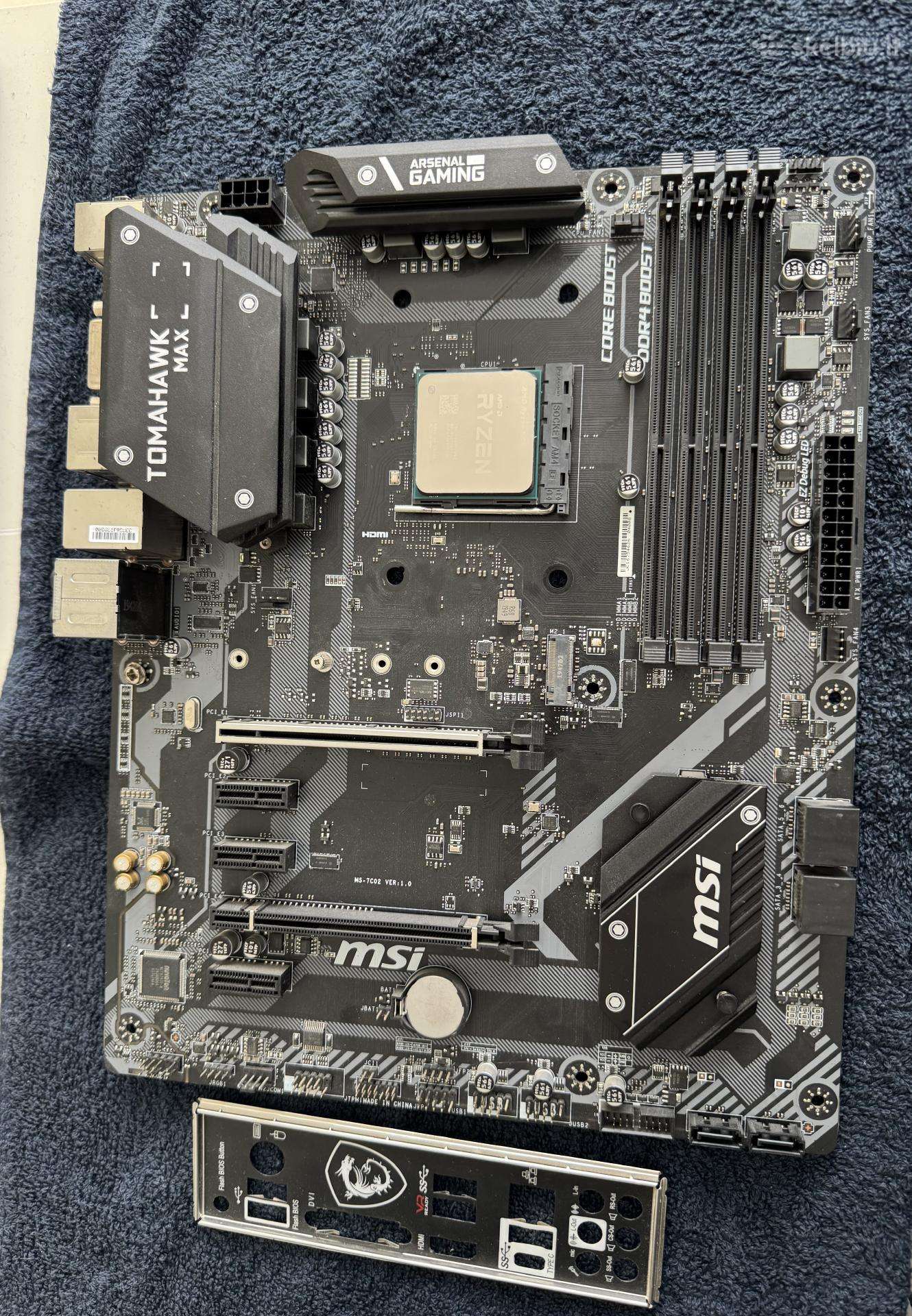 5800x + Tomahawk B450 Komplektas, Pc