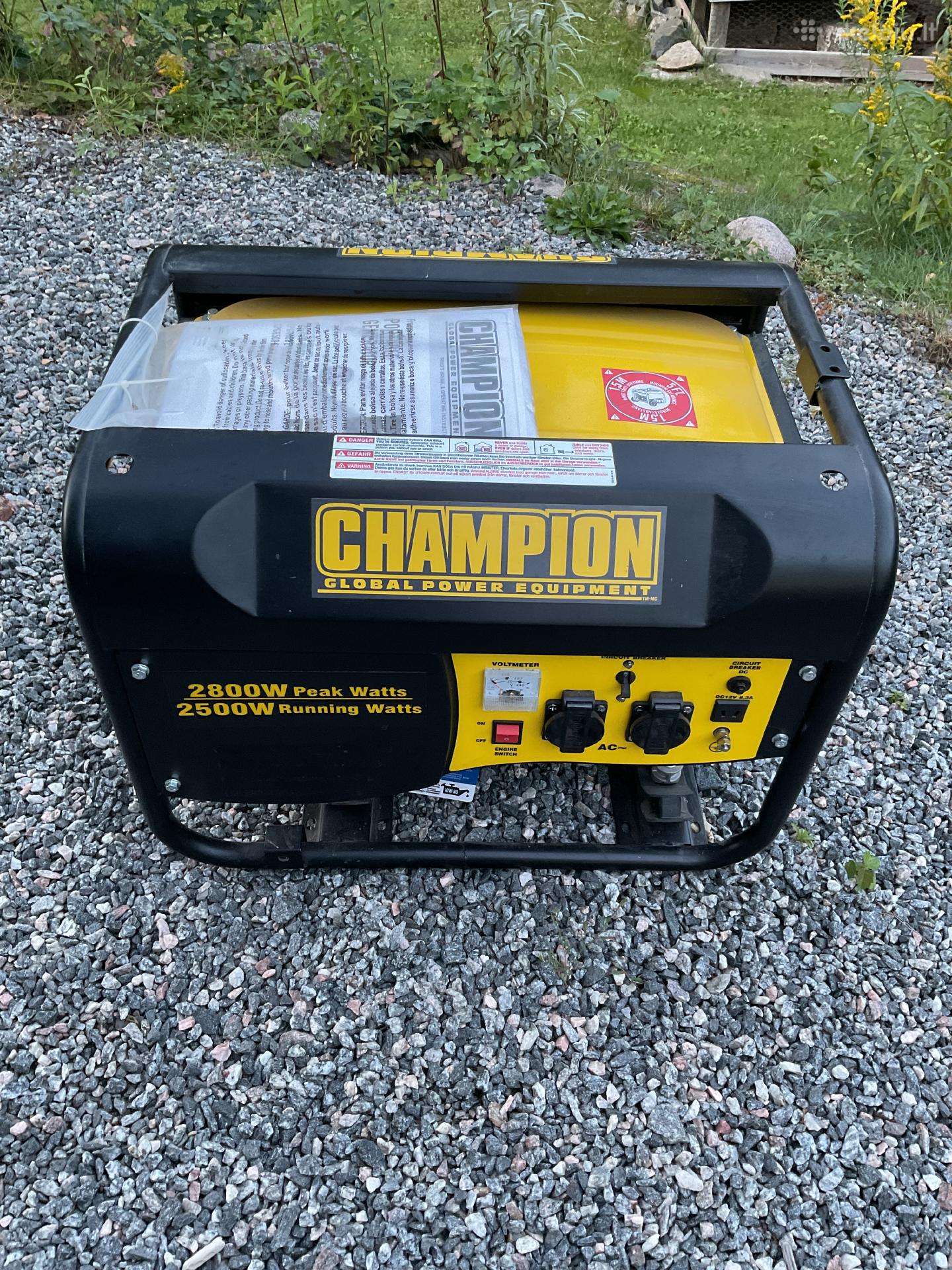 Benzininis generatorius Champion 2,5kw