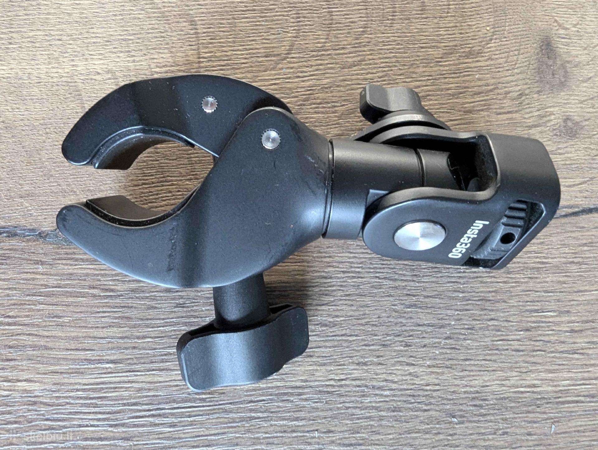 Insta360 greito fiksavimo laikiklis ant vamzdžio