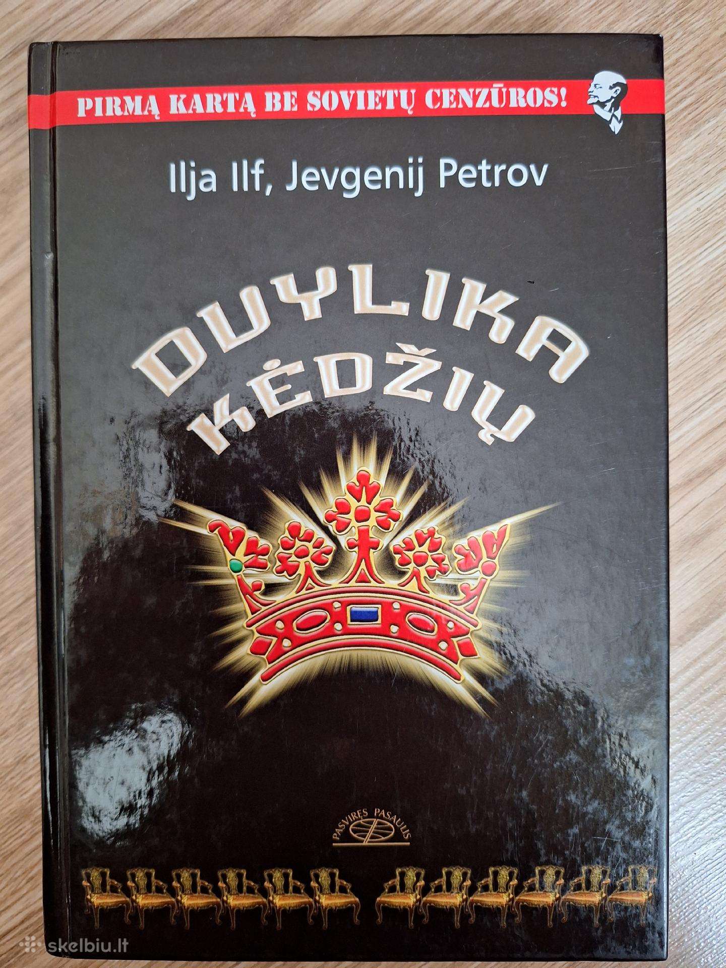 Dvylika kėdžių