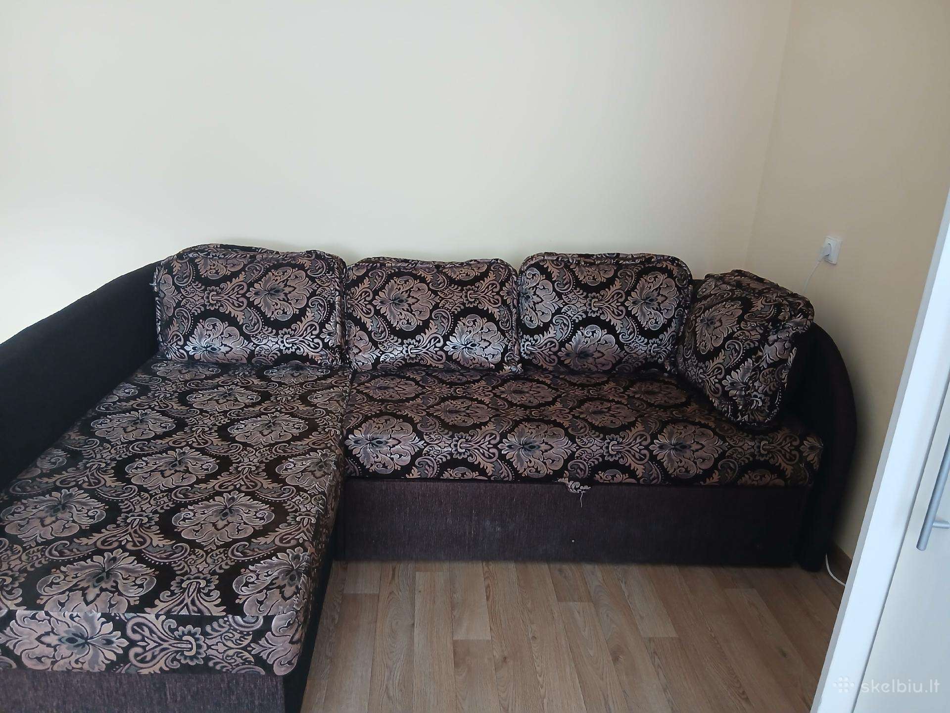 Dovanoju sofa lova