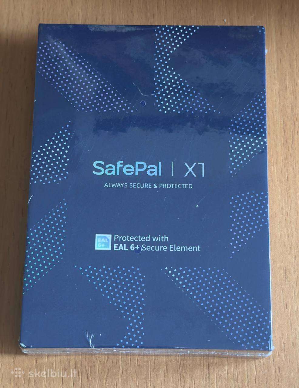 Parduodu visiškai naują Safepal X1 kripto piniginę