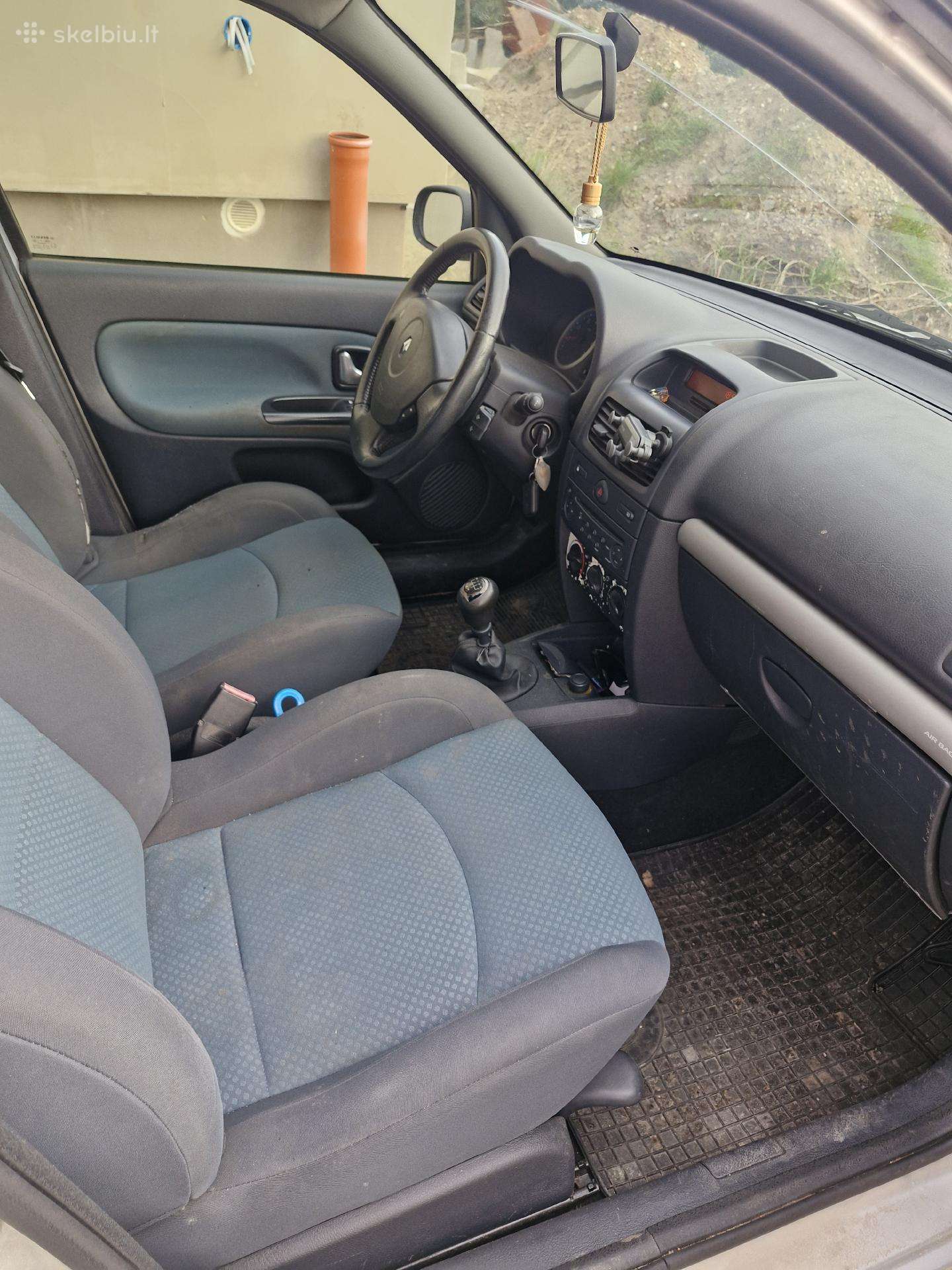 Renault Clio, 1.2 l., hatchback