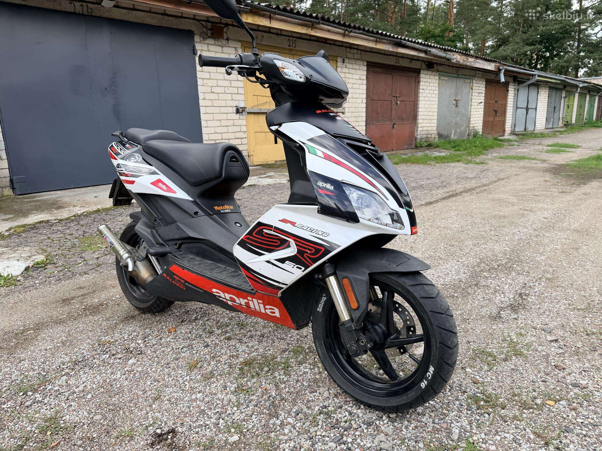 Aprilia SR, мотороллеры / мопеды