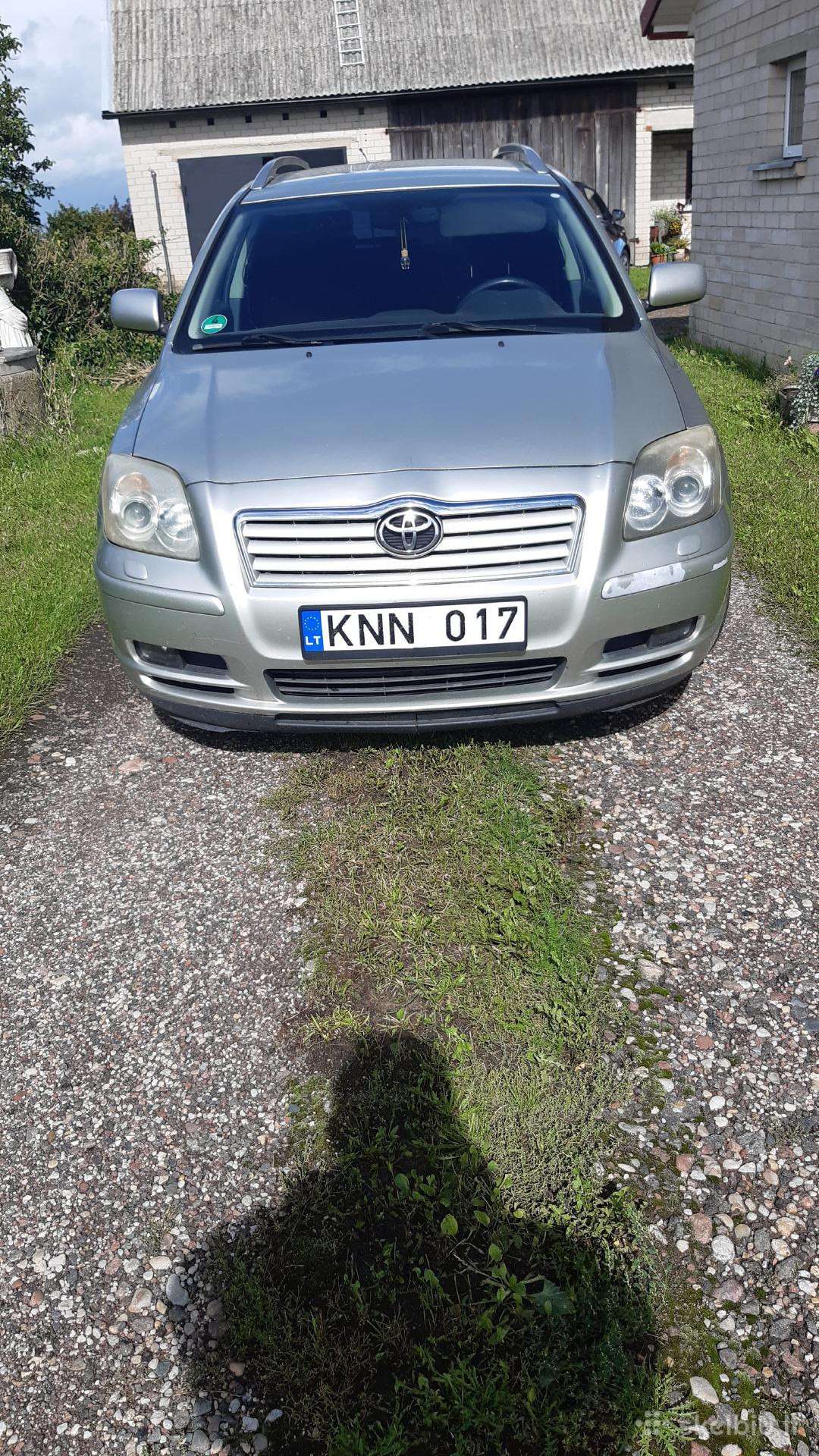 Parduodu Toyota Avensis,