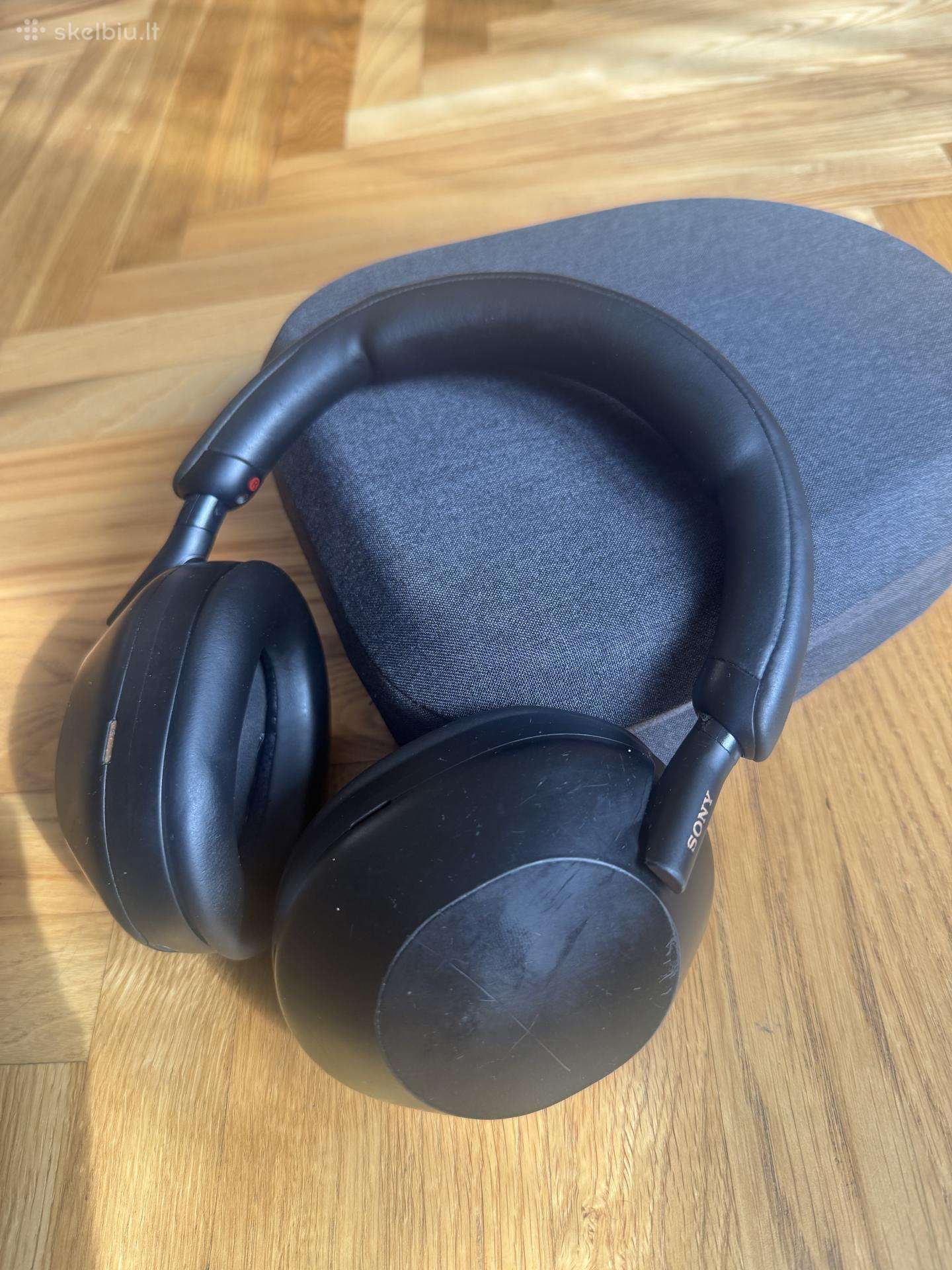 Sony Wh-1000xm5