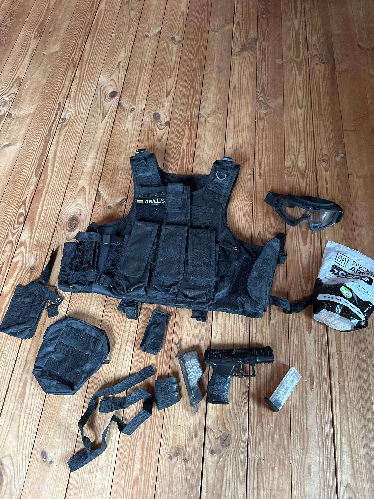 Airsoft komplektas